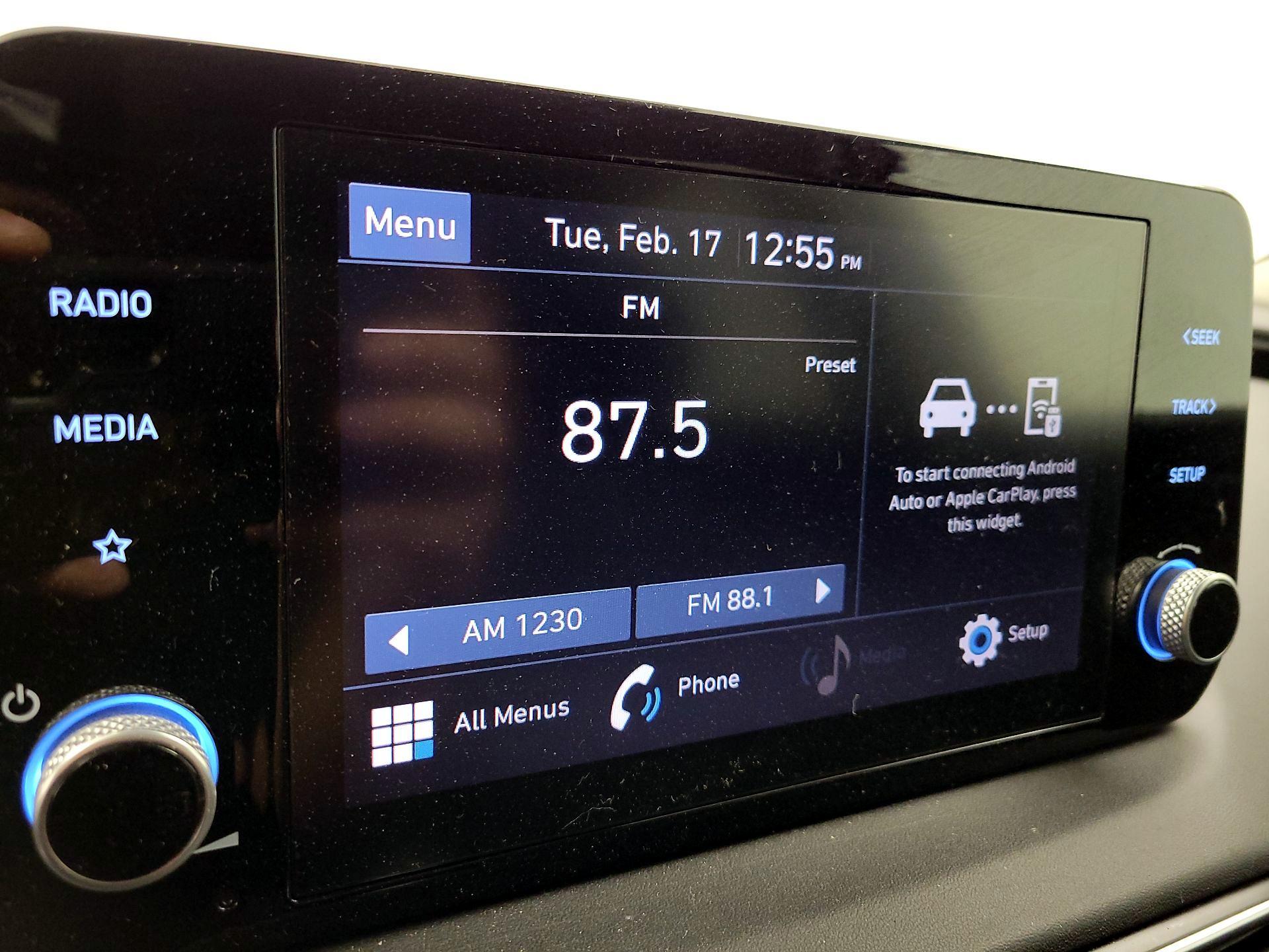 Thumbnail: 2023 Hyundai Santa Fe - 15