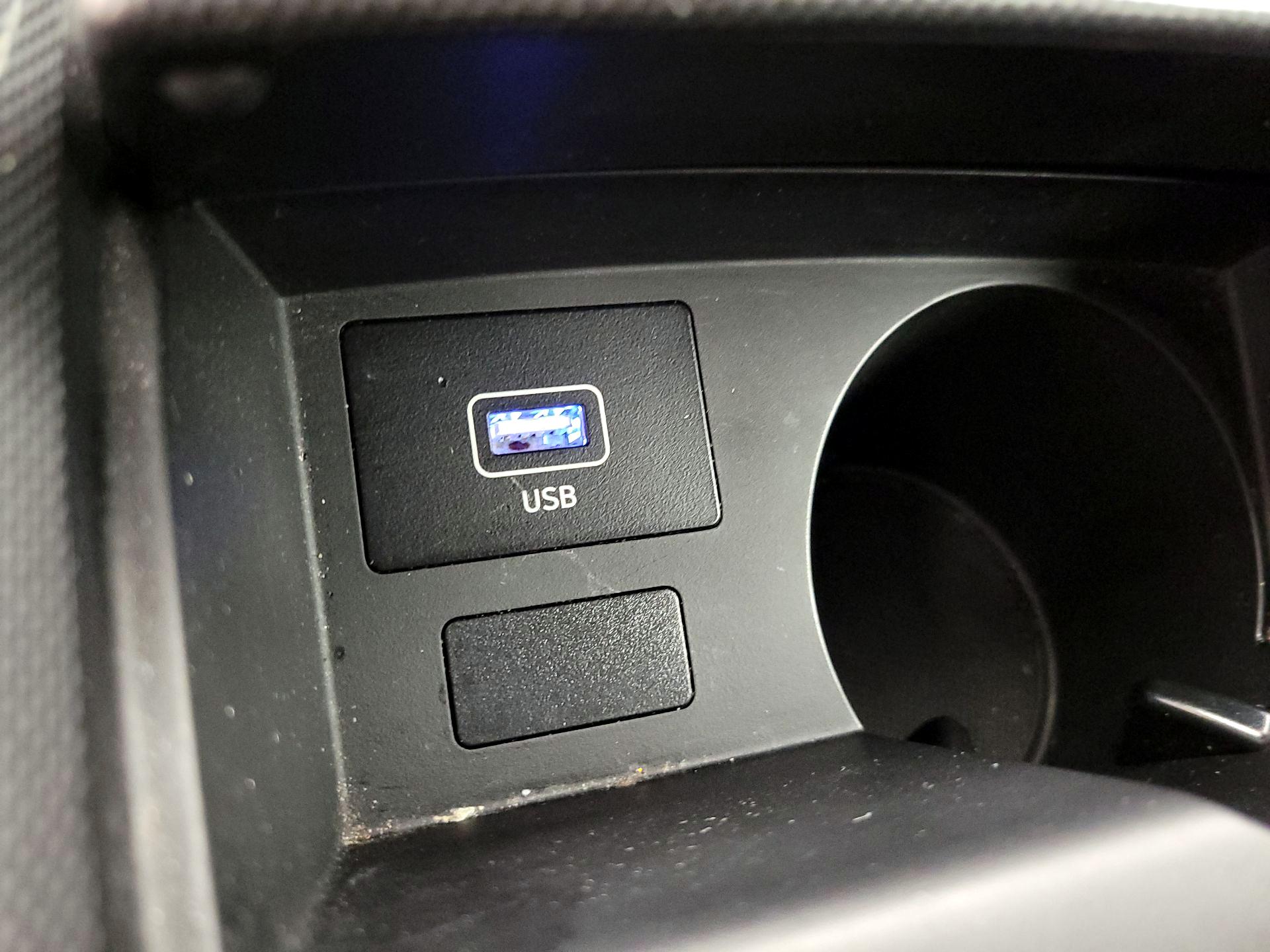 Thumbnail: 2023 Hyundai Santa Fe - 18