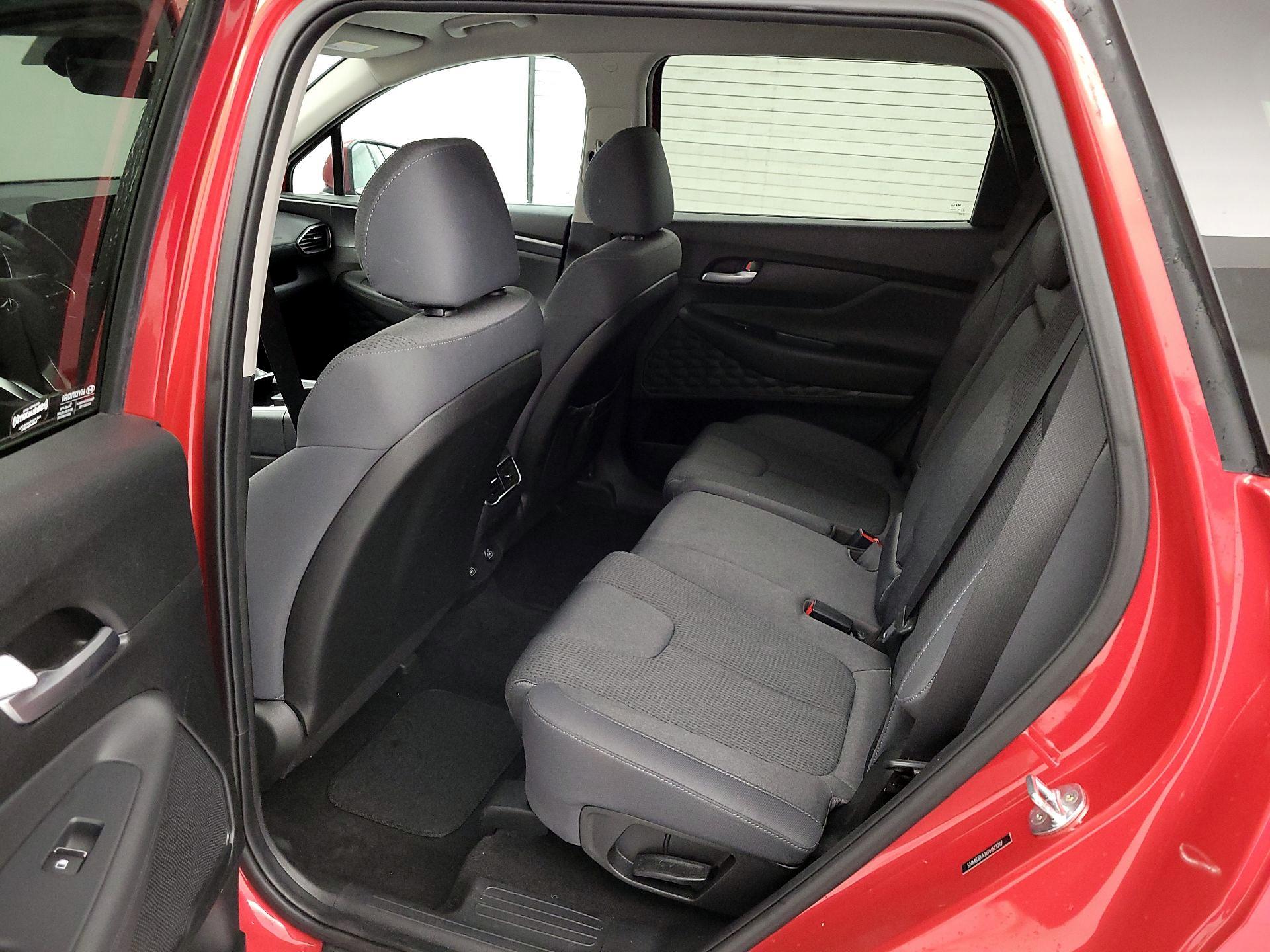 Thumbnail: 2023 Hyundai Santa Fe - 19