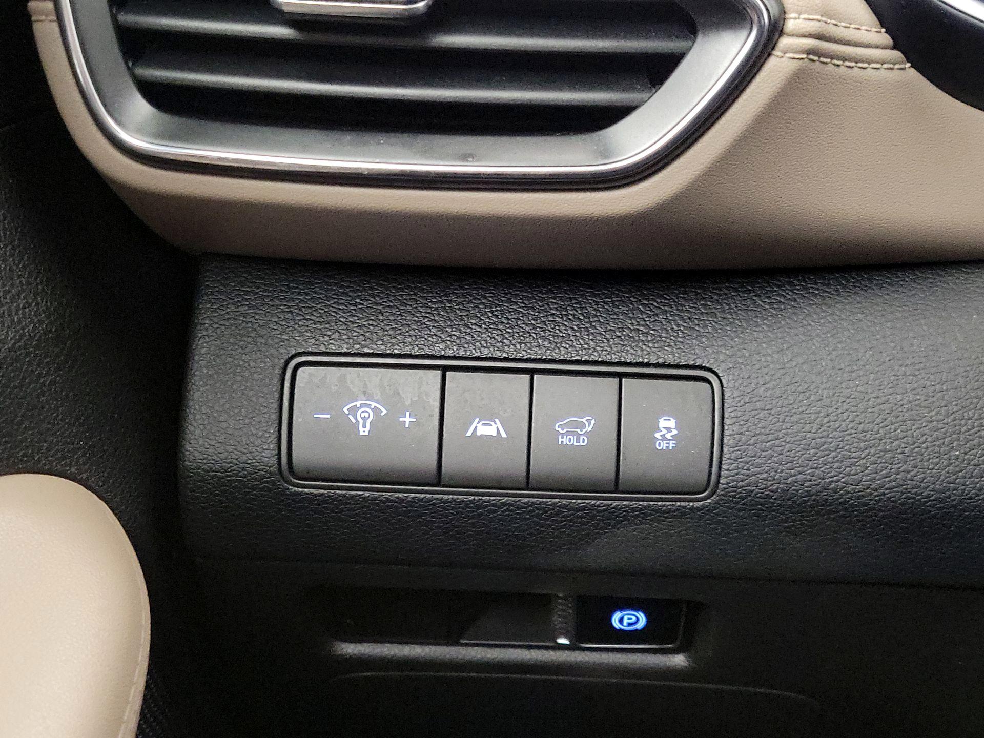 Thumbnail: 2023 Hyundai Santa Fe - 13