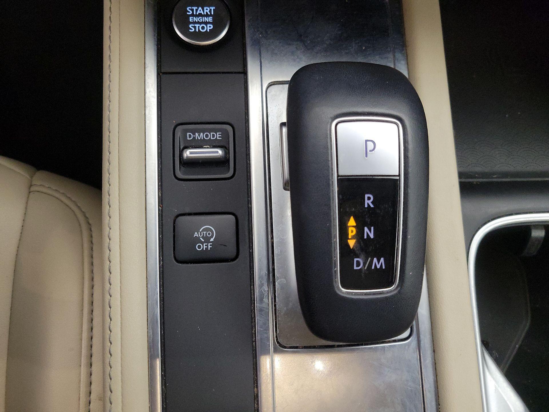 Thumbnail: 2023 INFINITI QX60 - 18