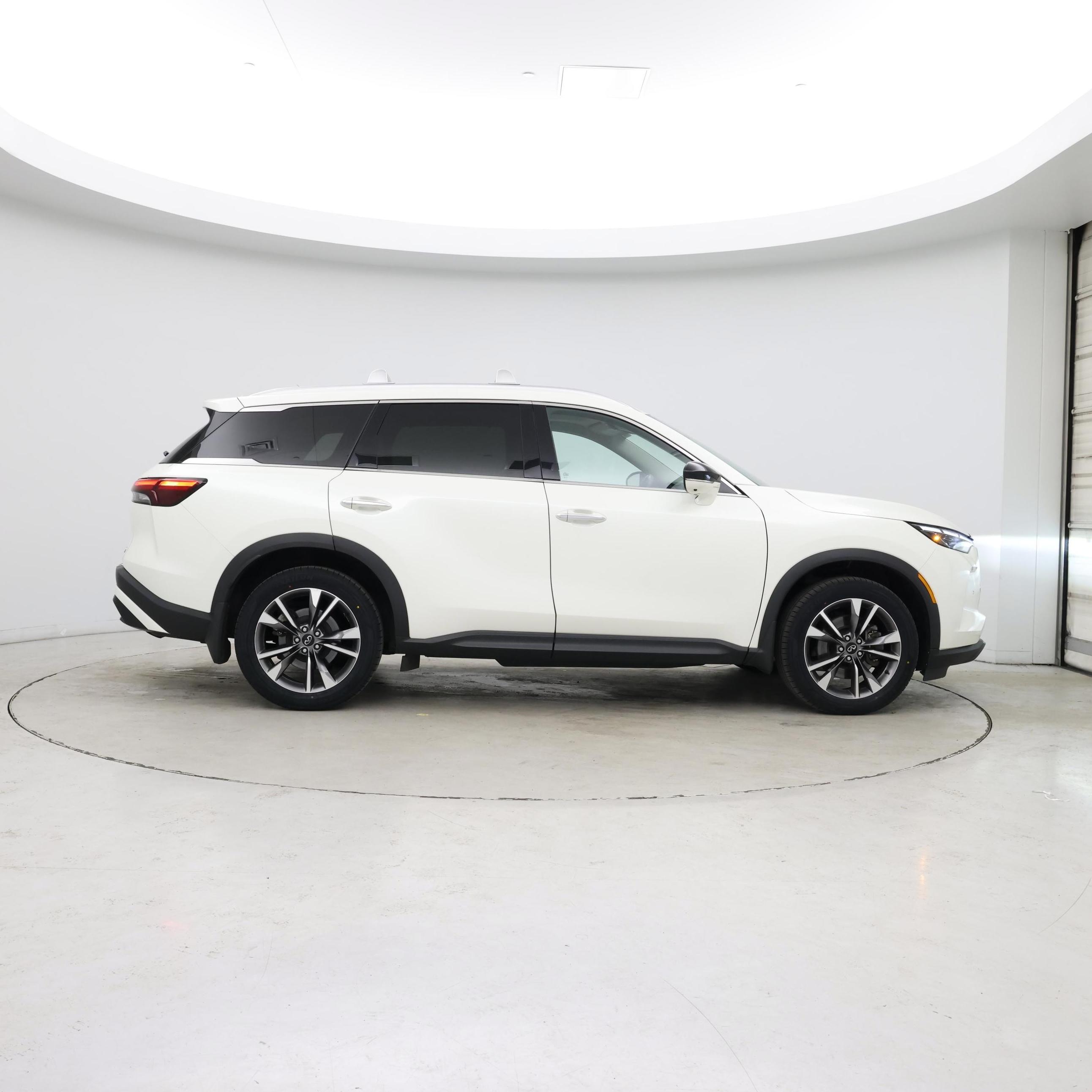 Thumbnail: 2023 INFINITI QX60 - 7