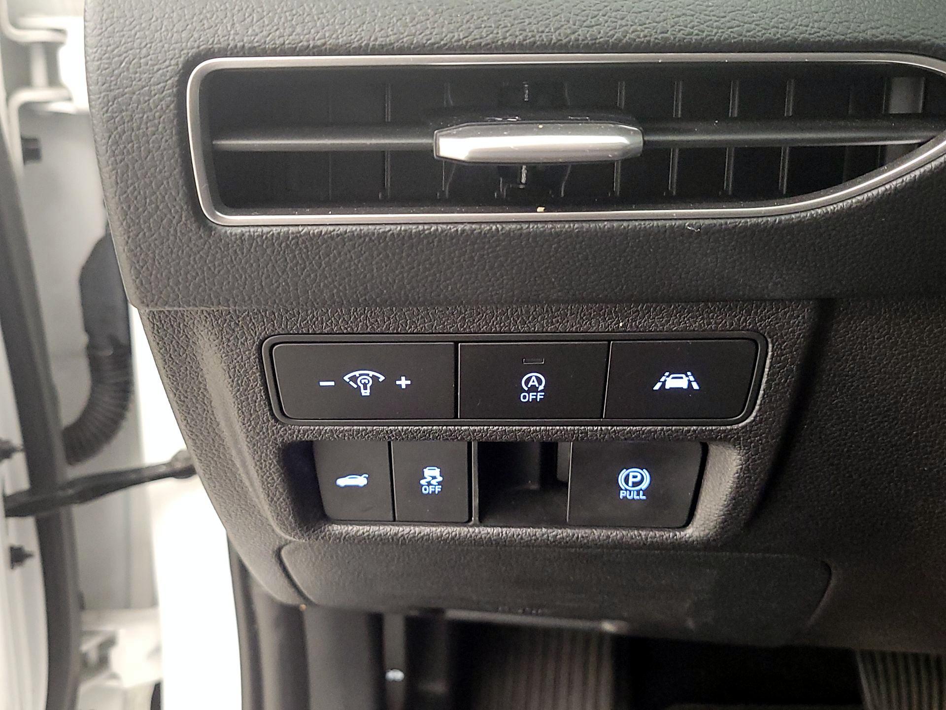 Thumbnail: 2023 Hyundai Sonata - 13