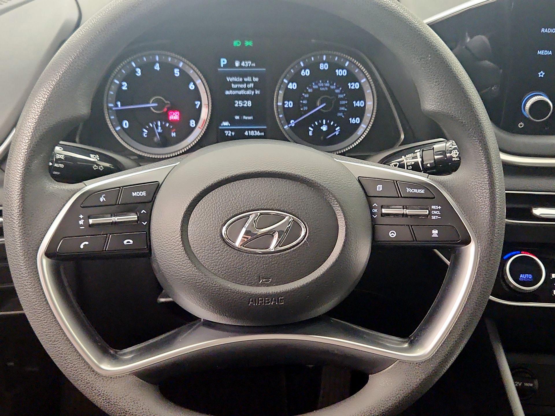 Thumbnail: 2022 Hyundai Sonata - 10