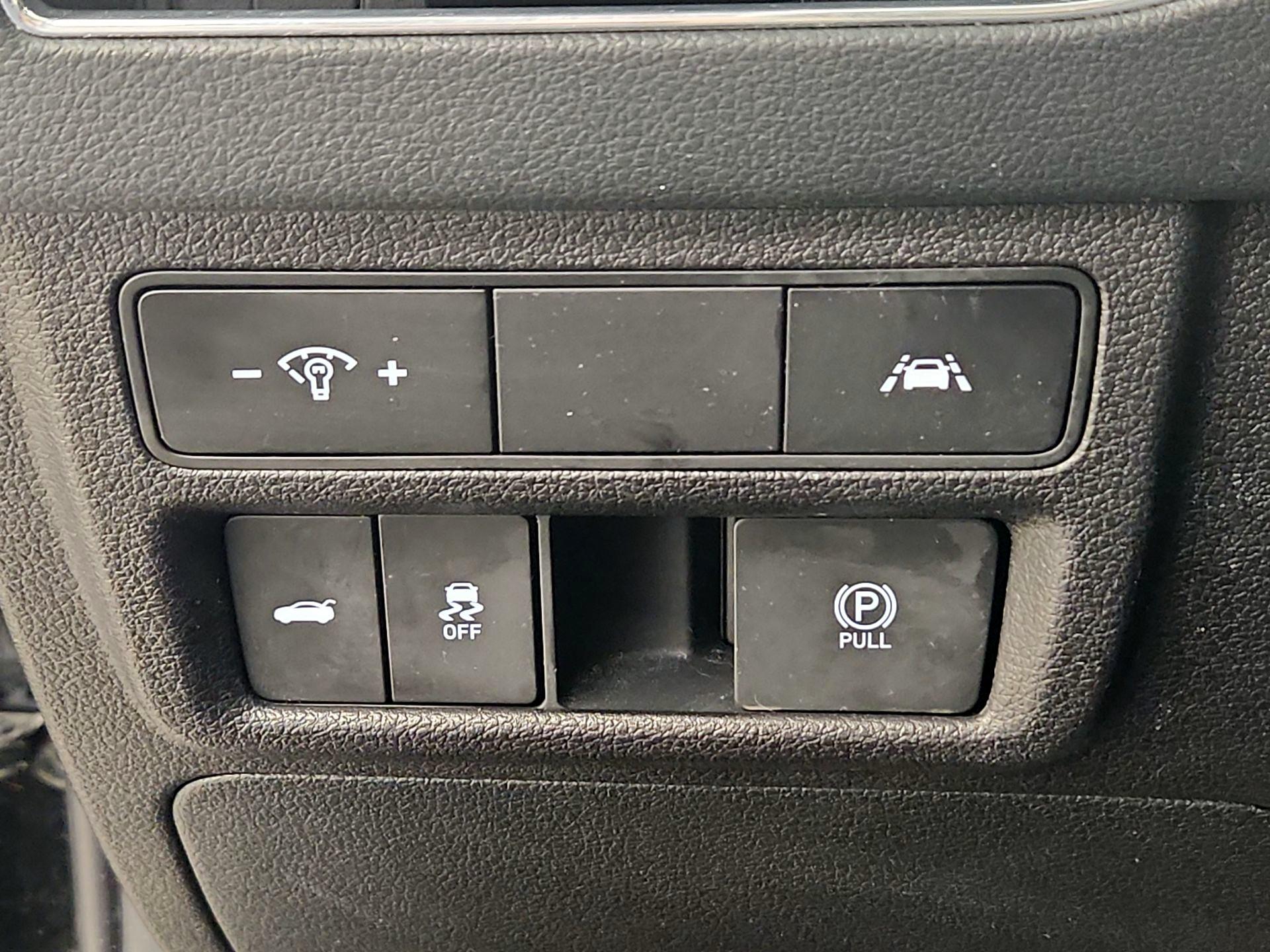 Thumbnail: 2022 Hyundai Sonata - 13