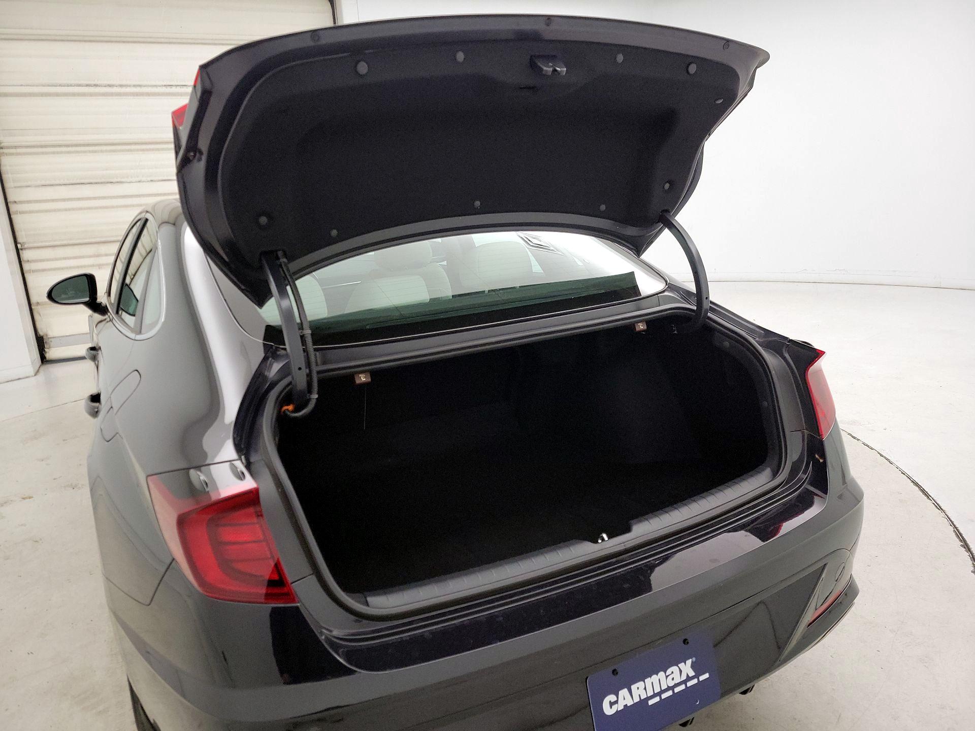 Thumbnail: 2023 Hyundai Sonata - 20