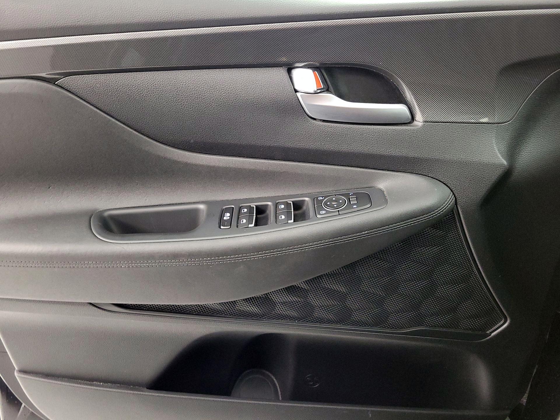 Thumbnail: 2023 Hyundai Santa Fe - 12