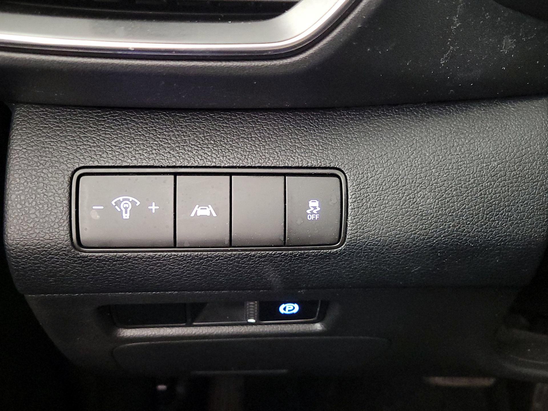 Thumbnail: 2023 Hyundai Santa Fe - 13