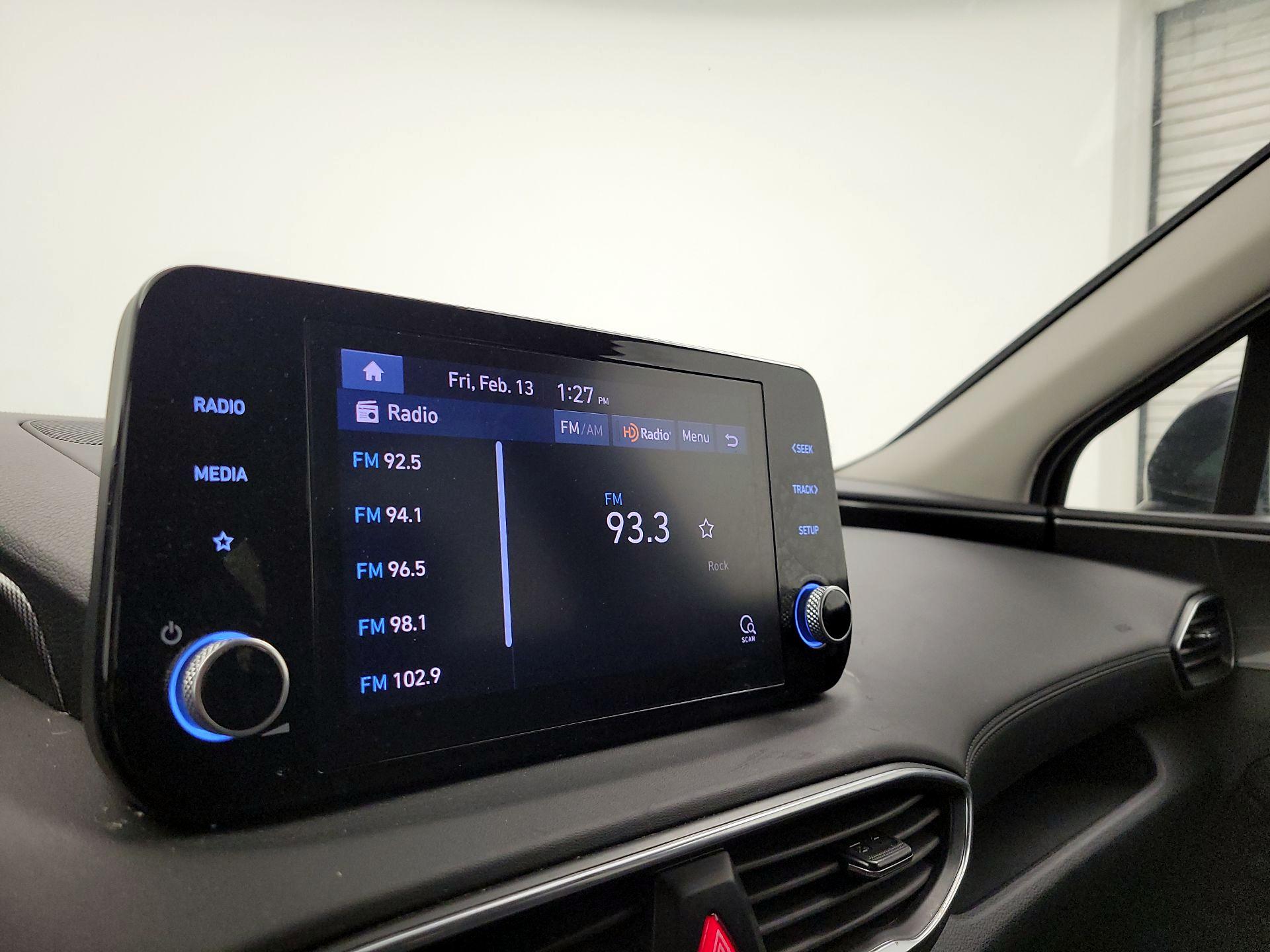 Thumbnail: 2023 Hyundai Santa Fe - 15