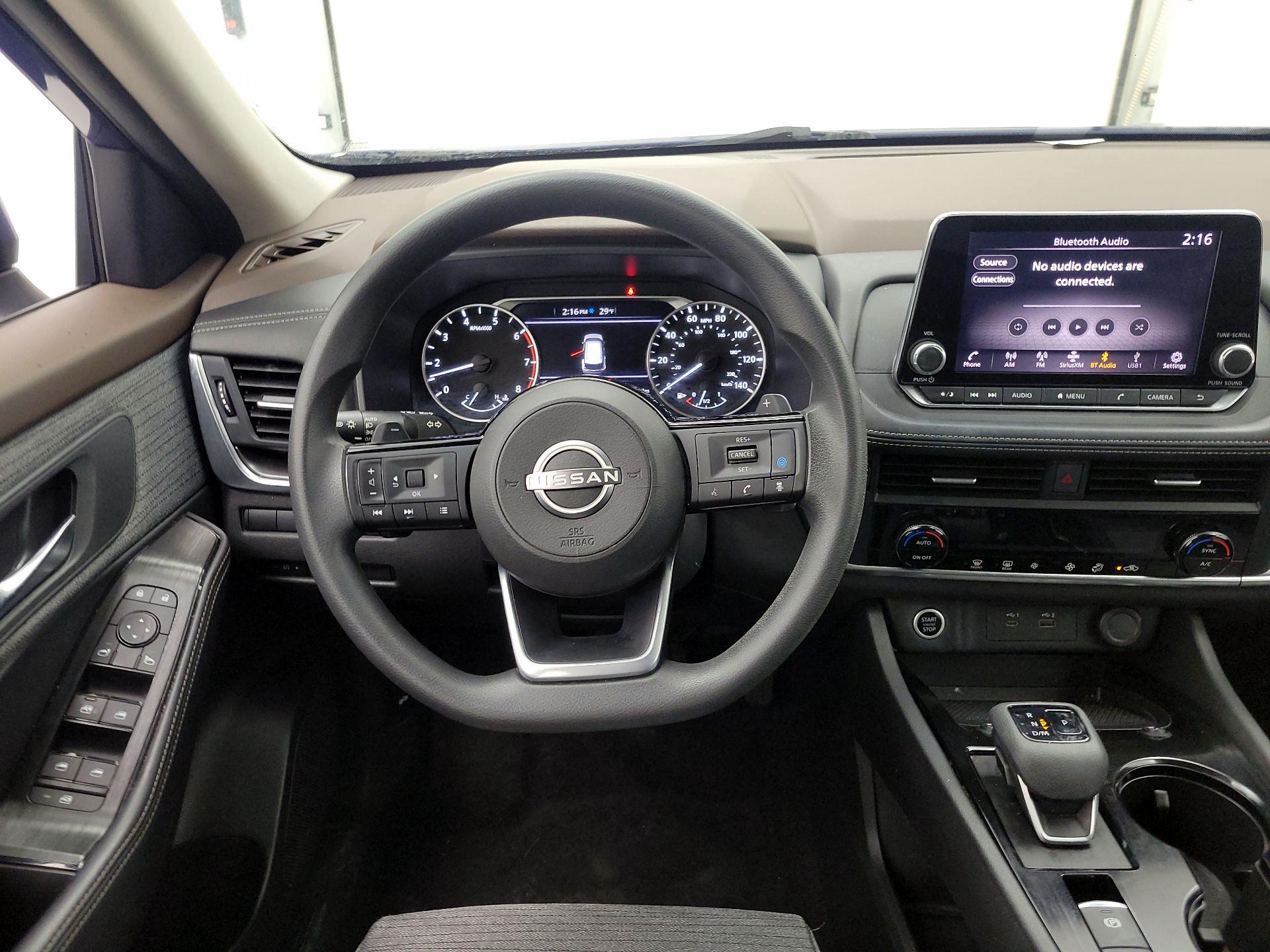 Thumbnail: 2023 Nissan Rogue - 10