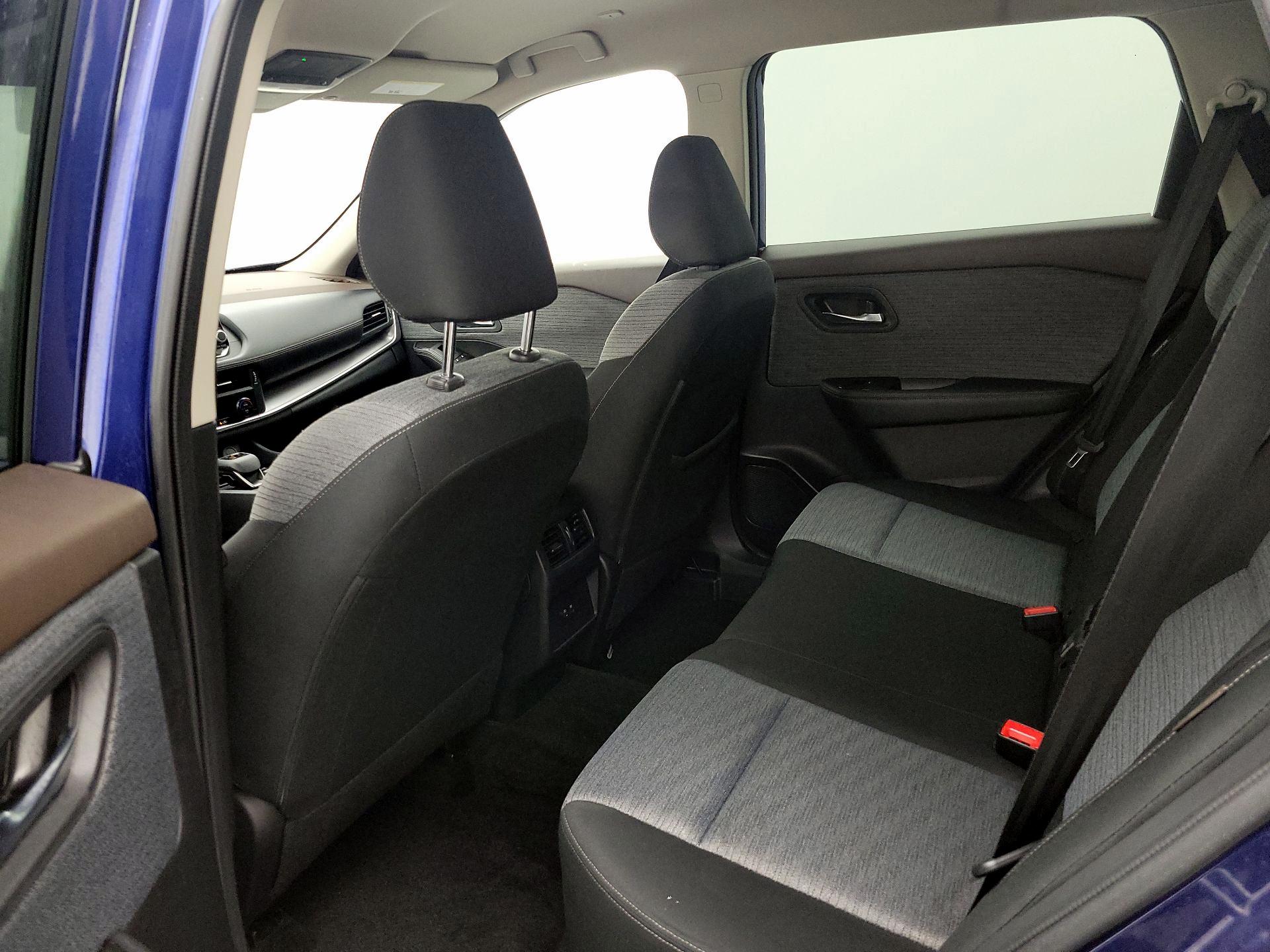 Thumbnail: 2023 Nissan Rogue - 19