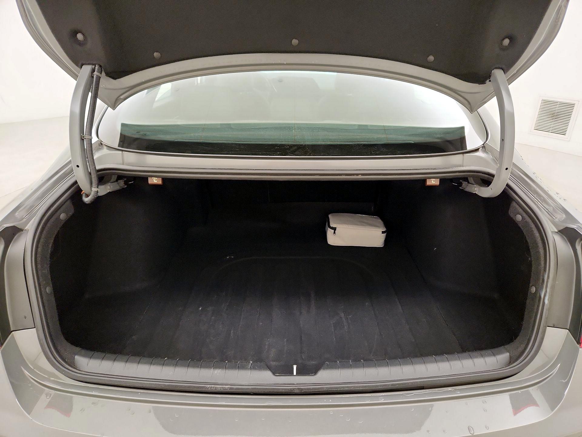 Thumbnail: 2023 Hyundai Sonata - 20