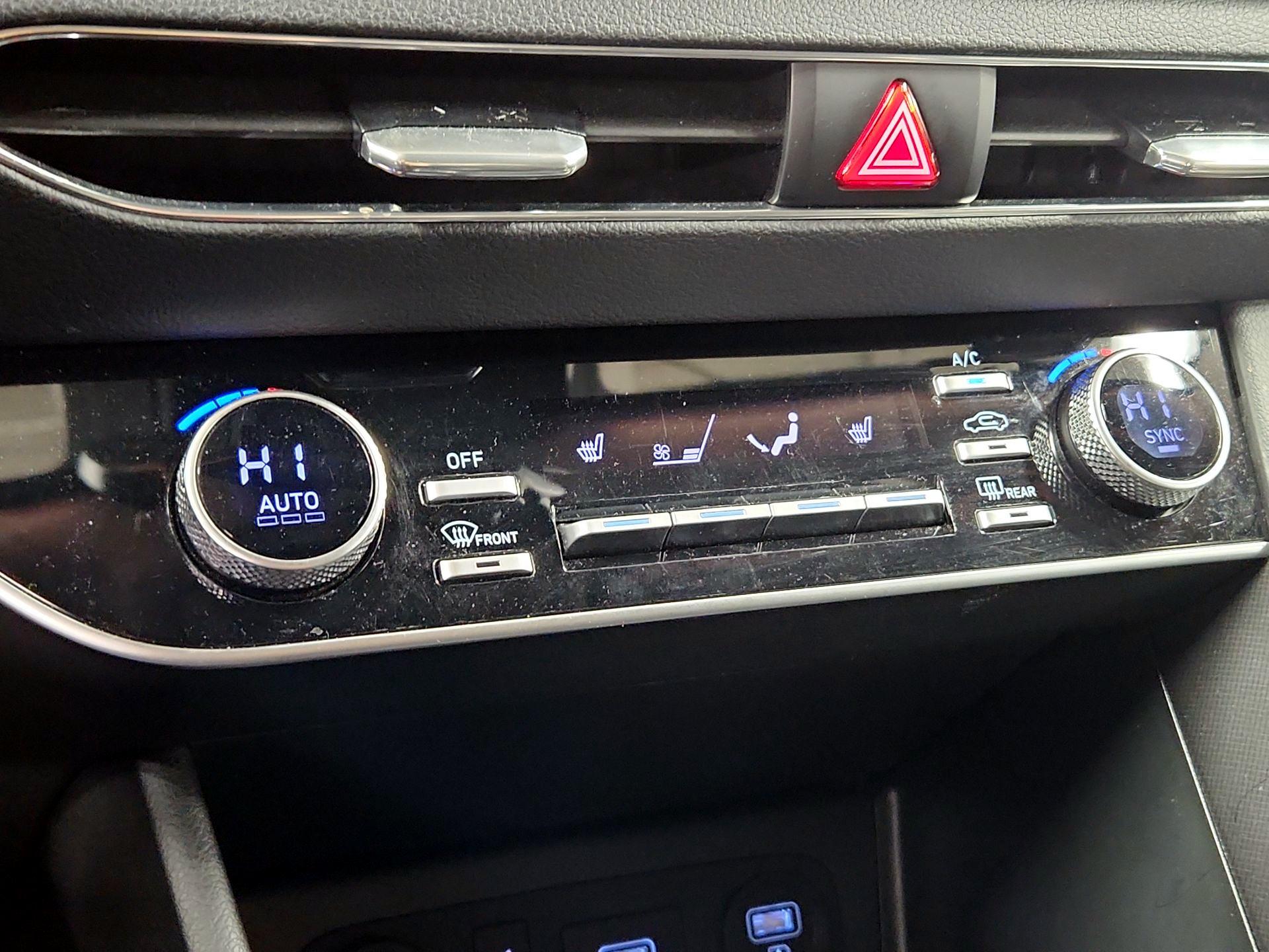 Thumbnail: 2023 Hyundai Sonata - 17