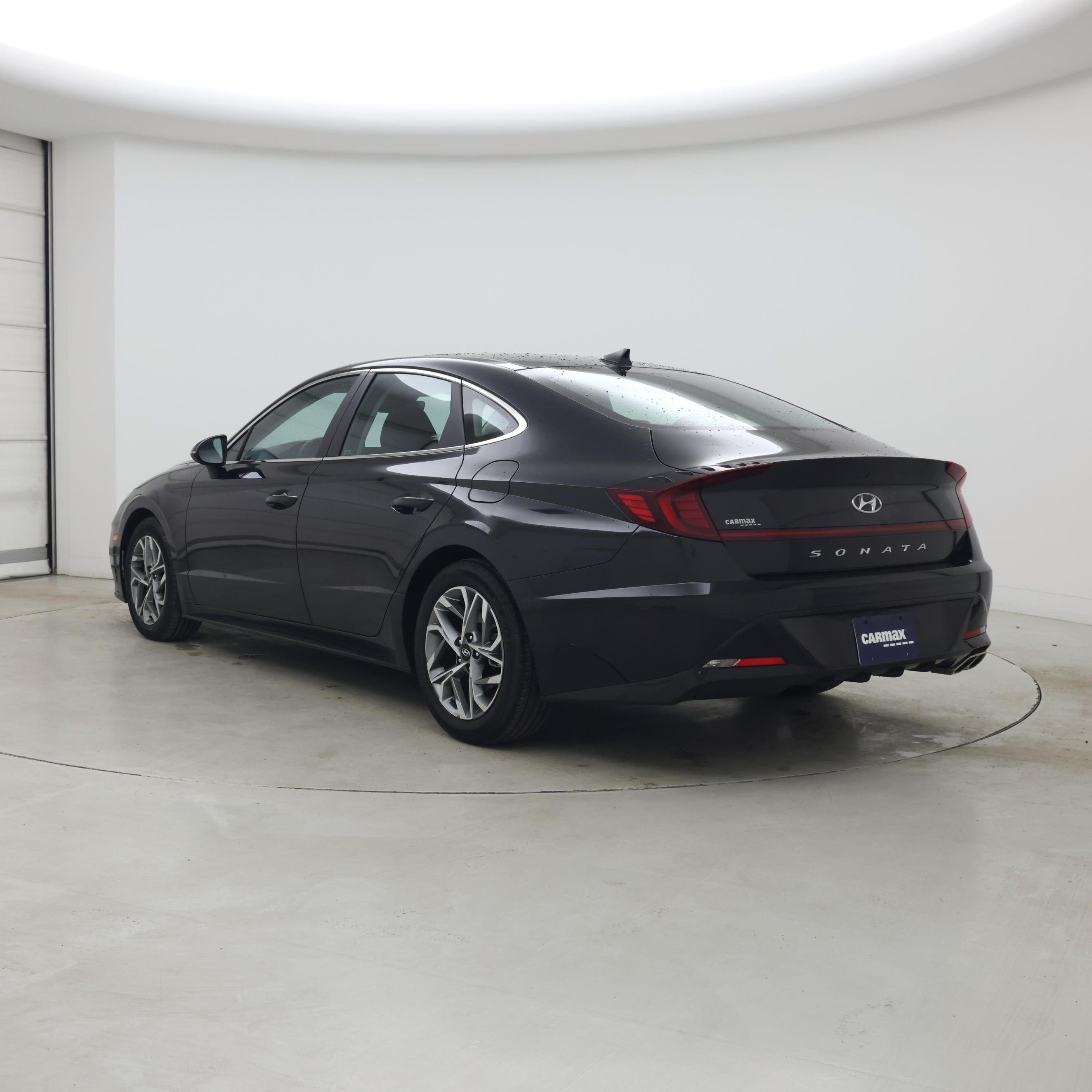 Thumbnail: 2023 Hyundai Sonata - 2