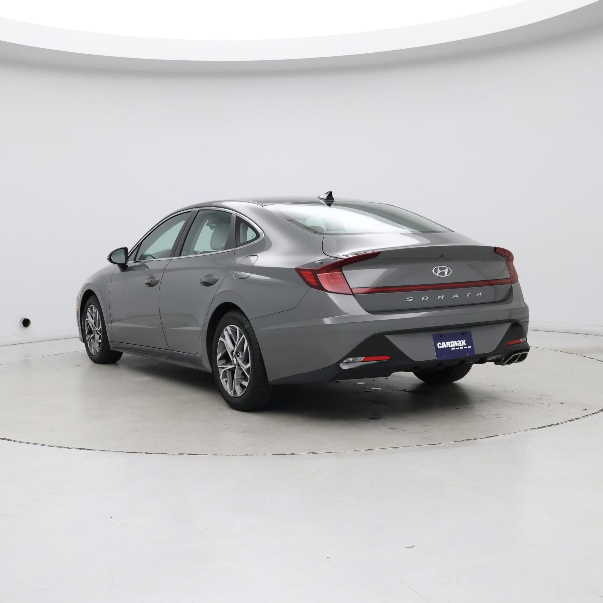 Thumbnail: 2023 Hyundai Sonata - 2