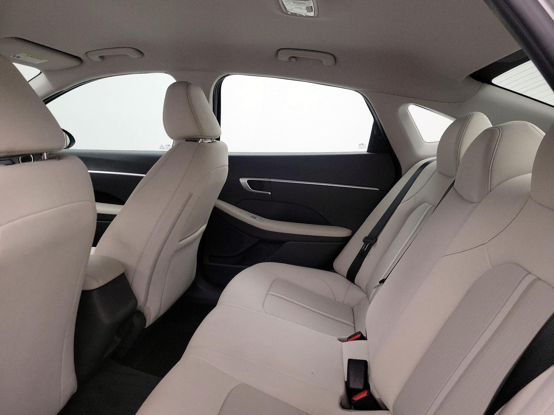 Thumbnail: 2022 Hyundai Sonata - 19