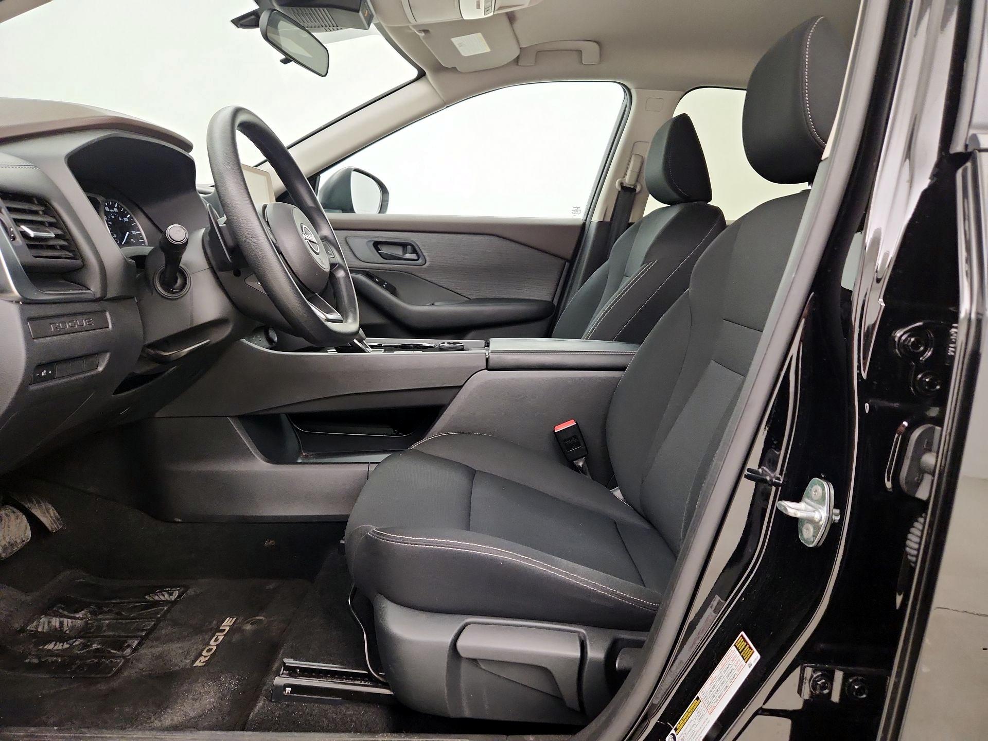 Thumbnail: 2023 Nissan Rogue - 9