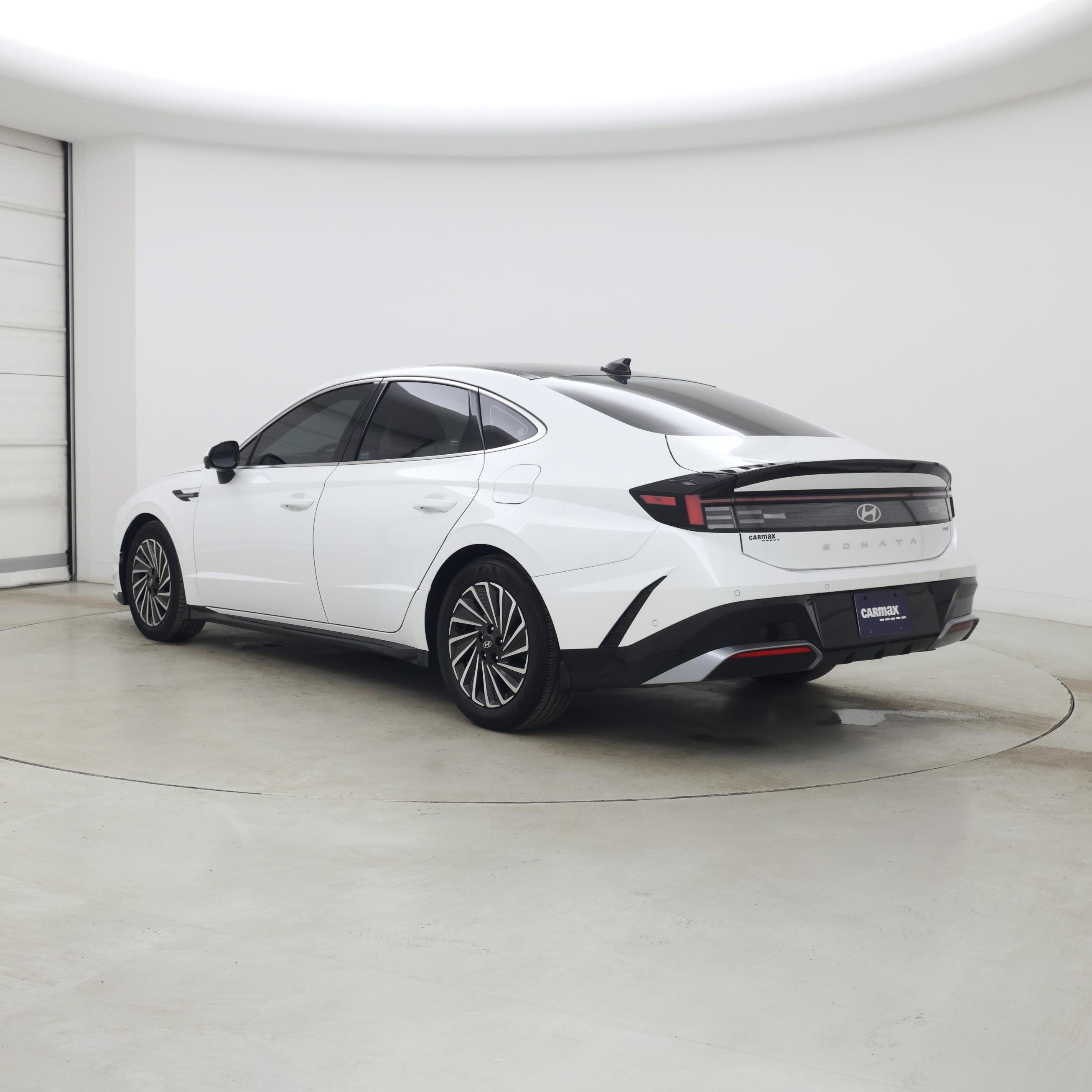 Thumbnail: 2024 Hyundai Sonata - 2