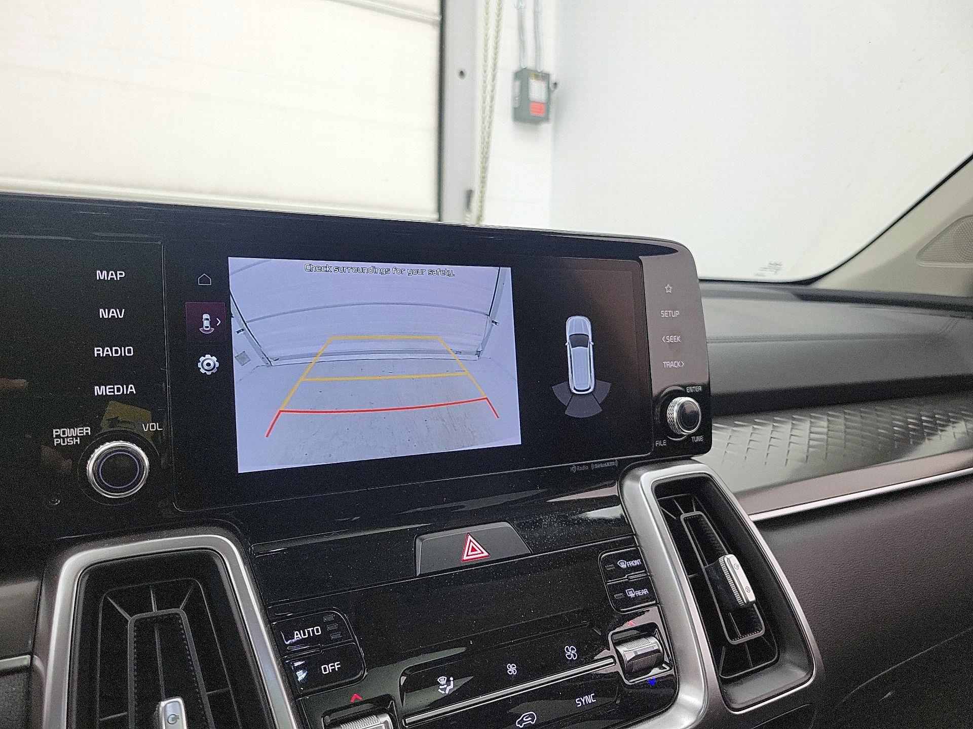 Thumbnail: 2022 Kia Sorento - 14