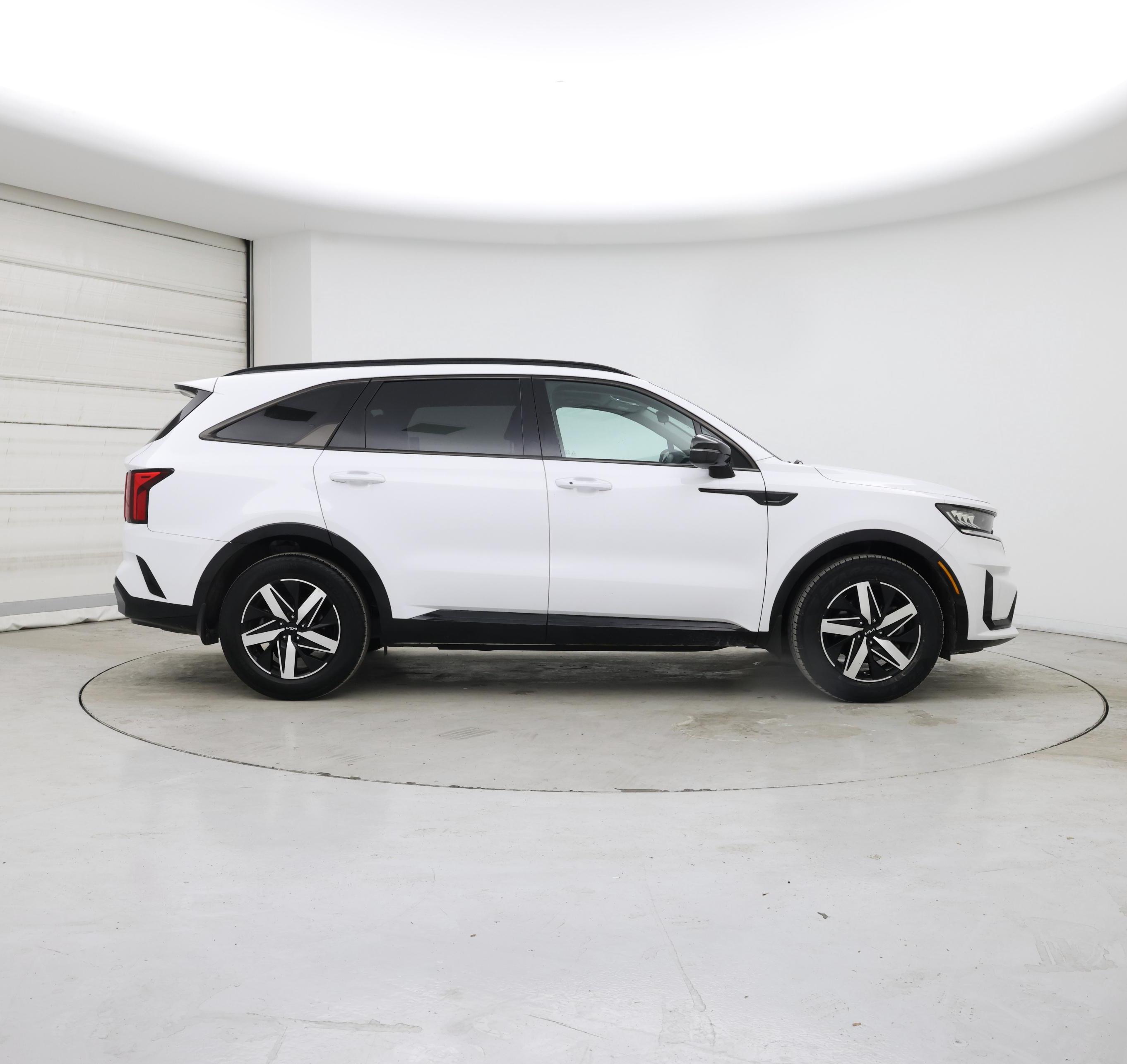 Thumbnail: 2022 Kia Sorento - 7