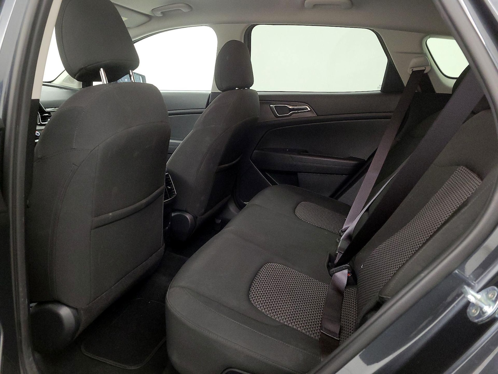 2023 Kia Sportage LX Hybrid - Photo 20