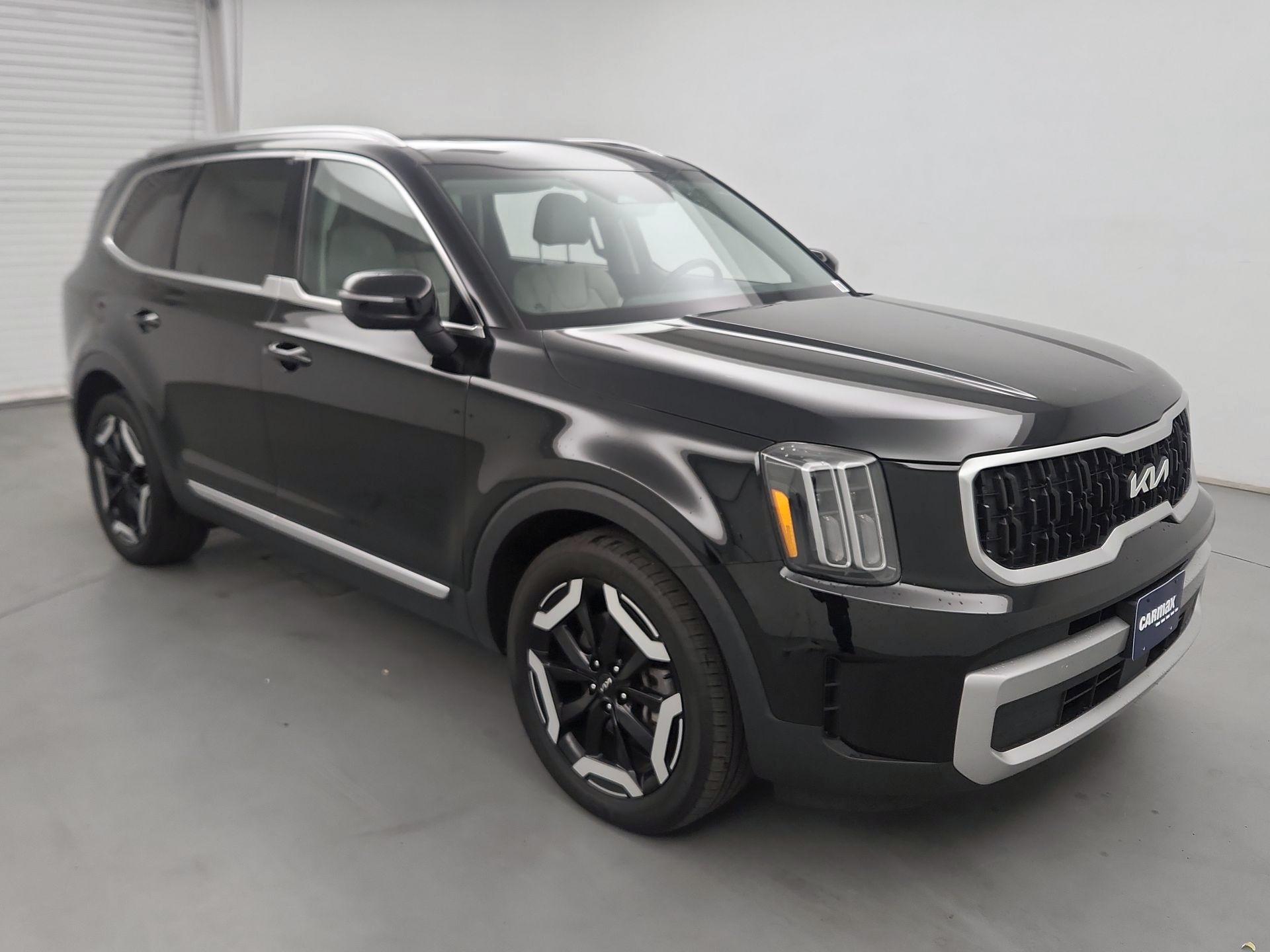 Thumbnail: 2023 Kia Telluride - 1