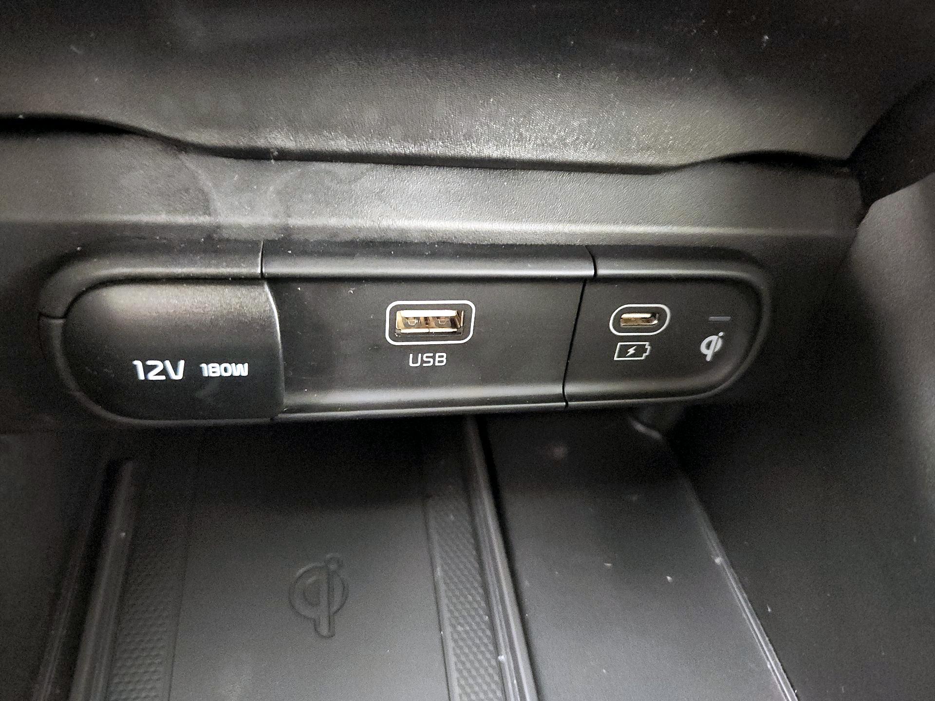 Thumbnail: 2023 Kia Telluride - 17