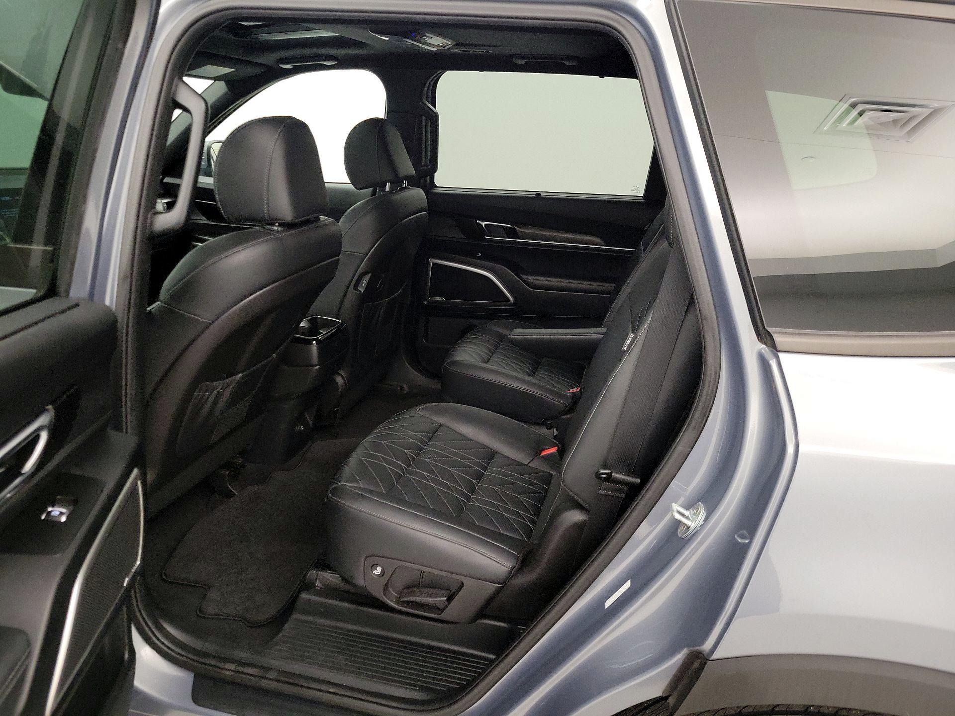 Thumbnail: 2023 Kia Telluride - 20