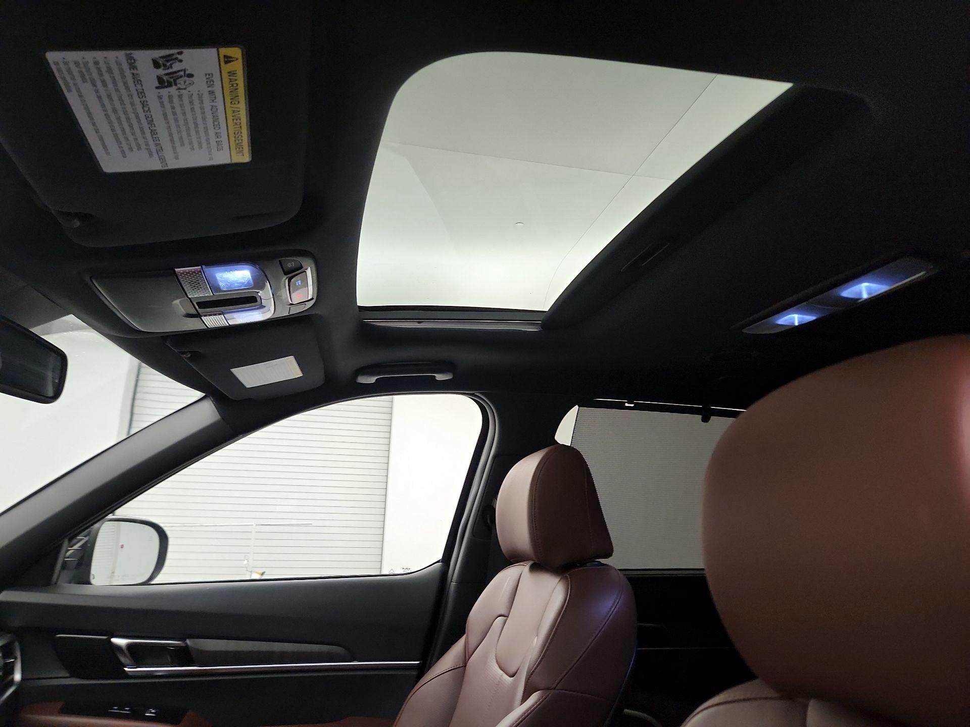 Thumbnail: 2023 Kia Telluride - 18