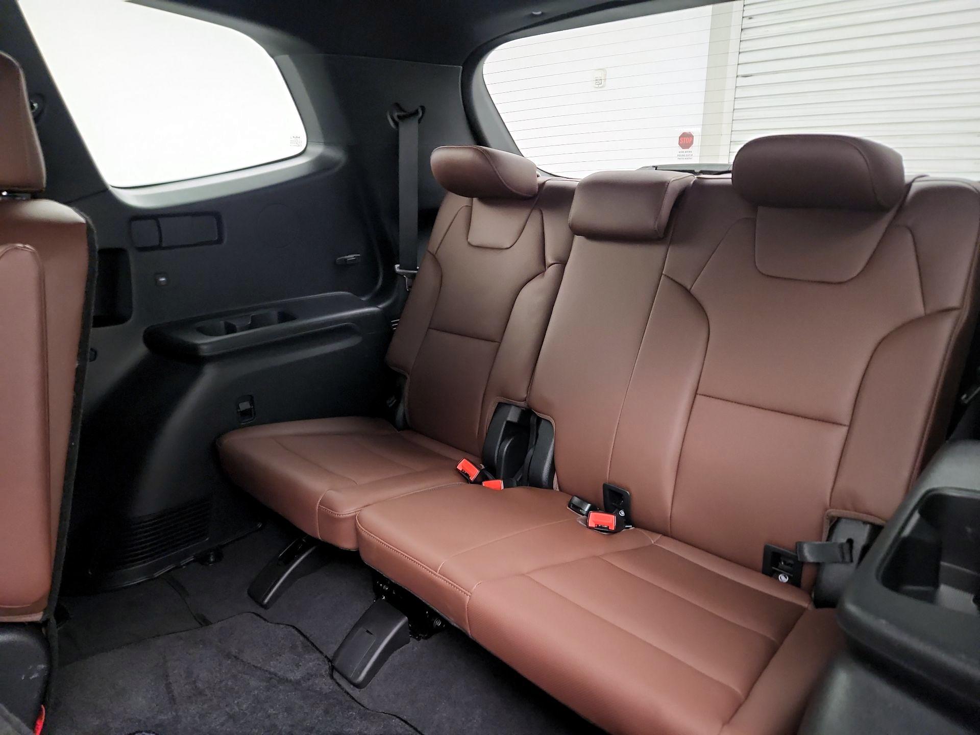 Thumbnail: 2023 Kia Telluride - 20