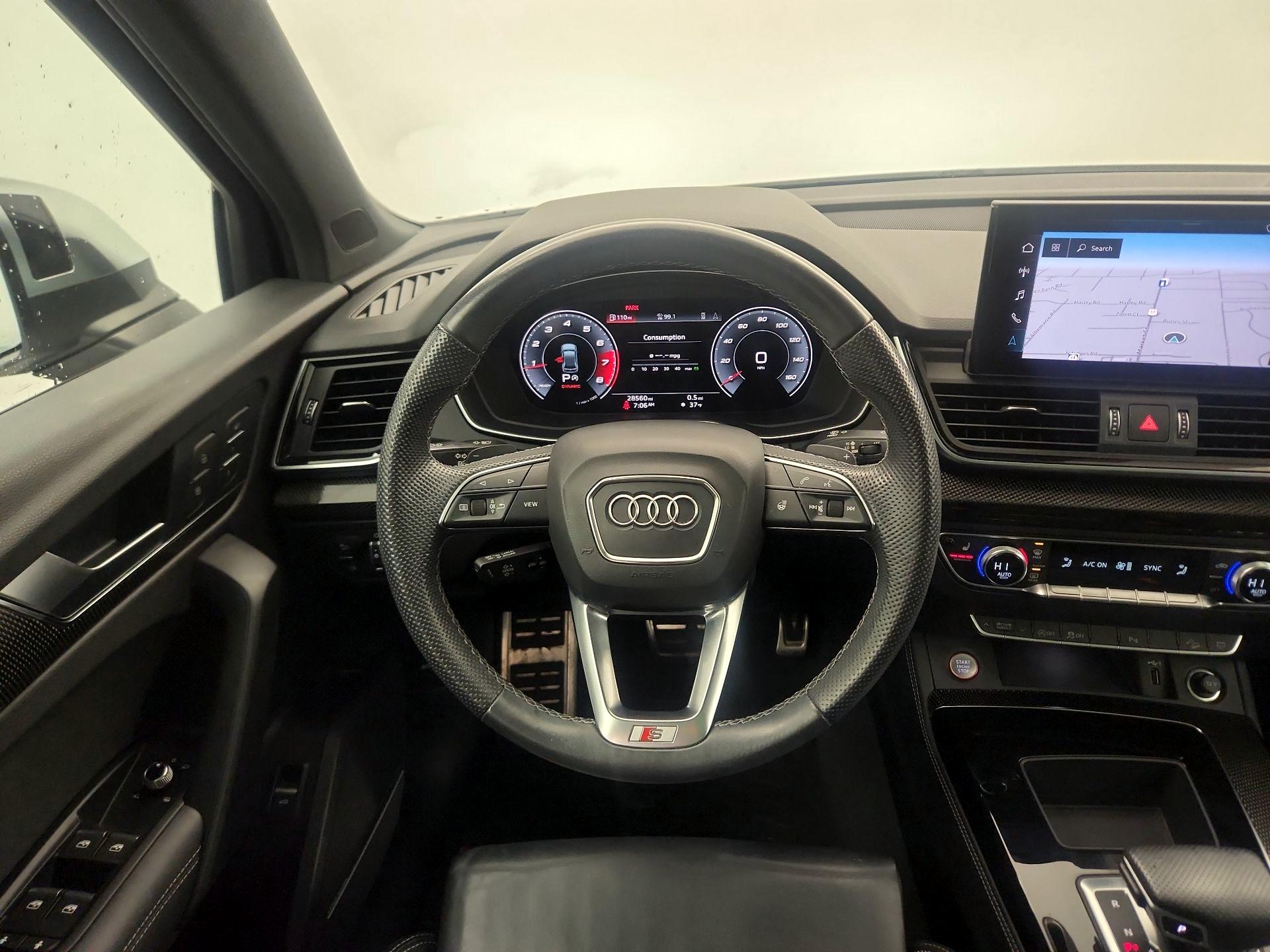 Thumbnail: 2021 Audi SQ5 - 10