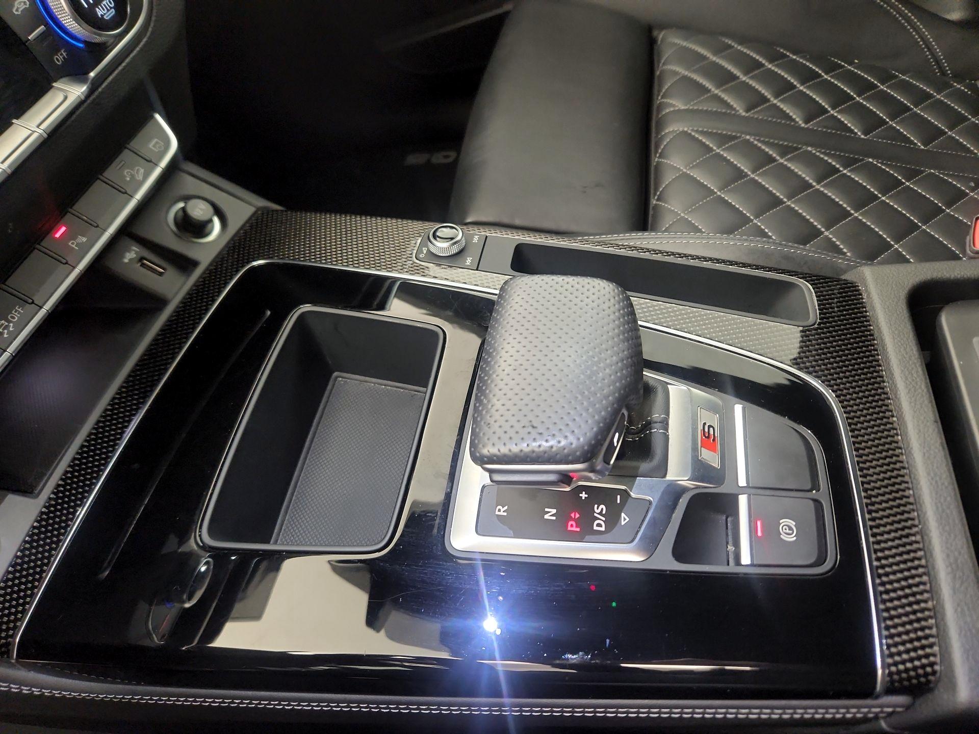 Thumbnail: 2021 Audi SQ5 - 18