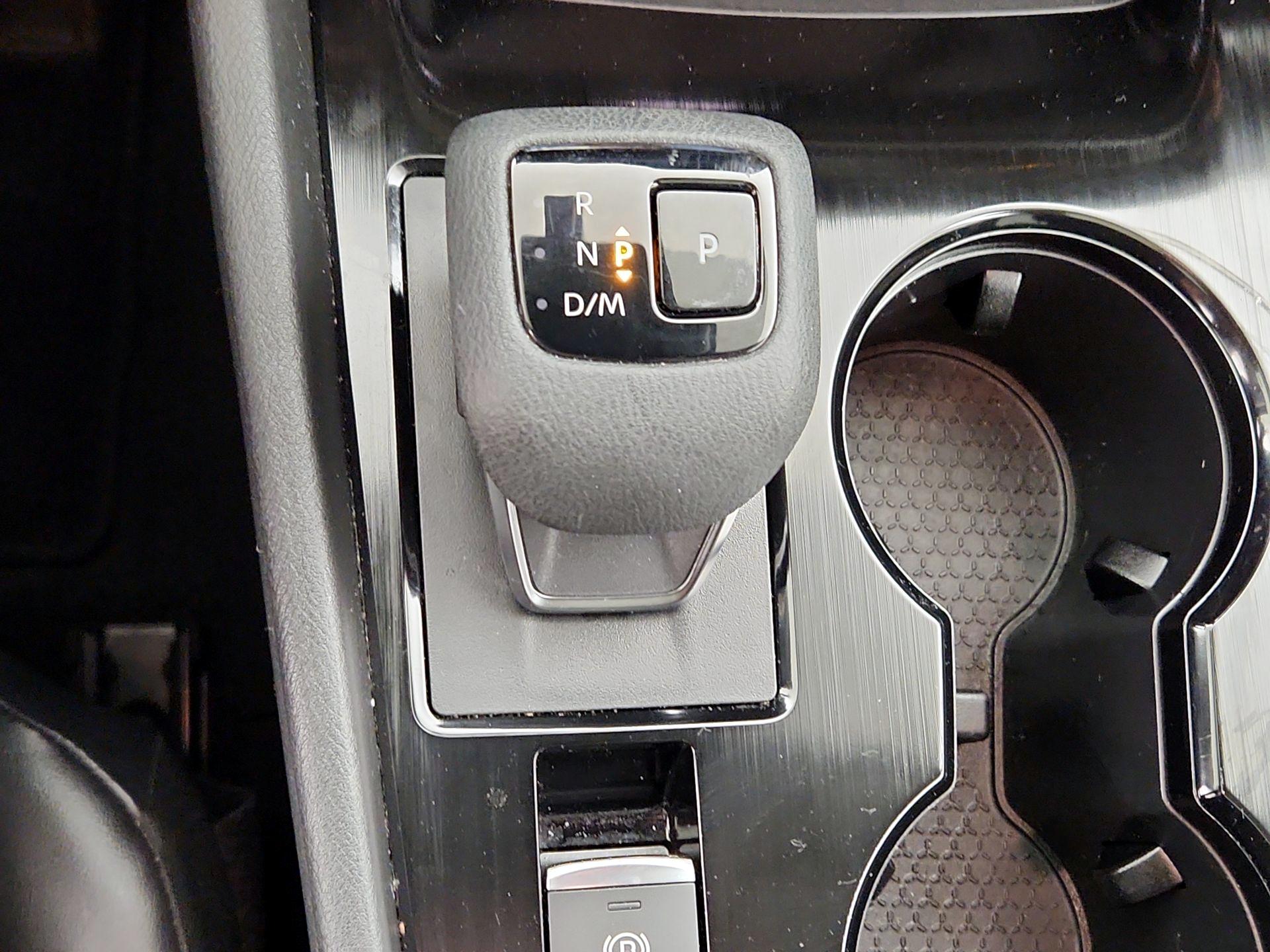 Thumbnail: 2022 Nissan Rogue - 15