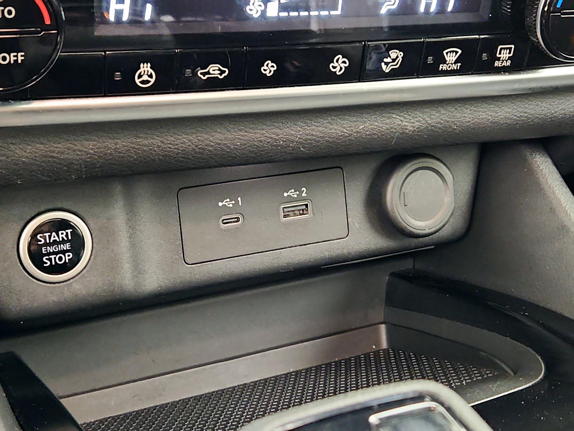 Thumbnail: 2022 Nissan Rogue - 16