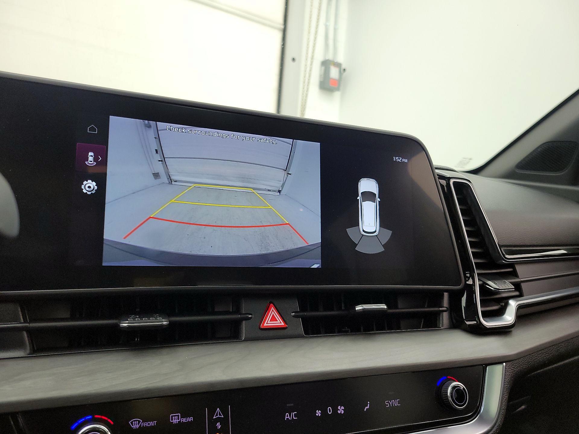 Thumbnail: 2023 Kia Sportage - 14