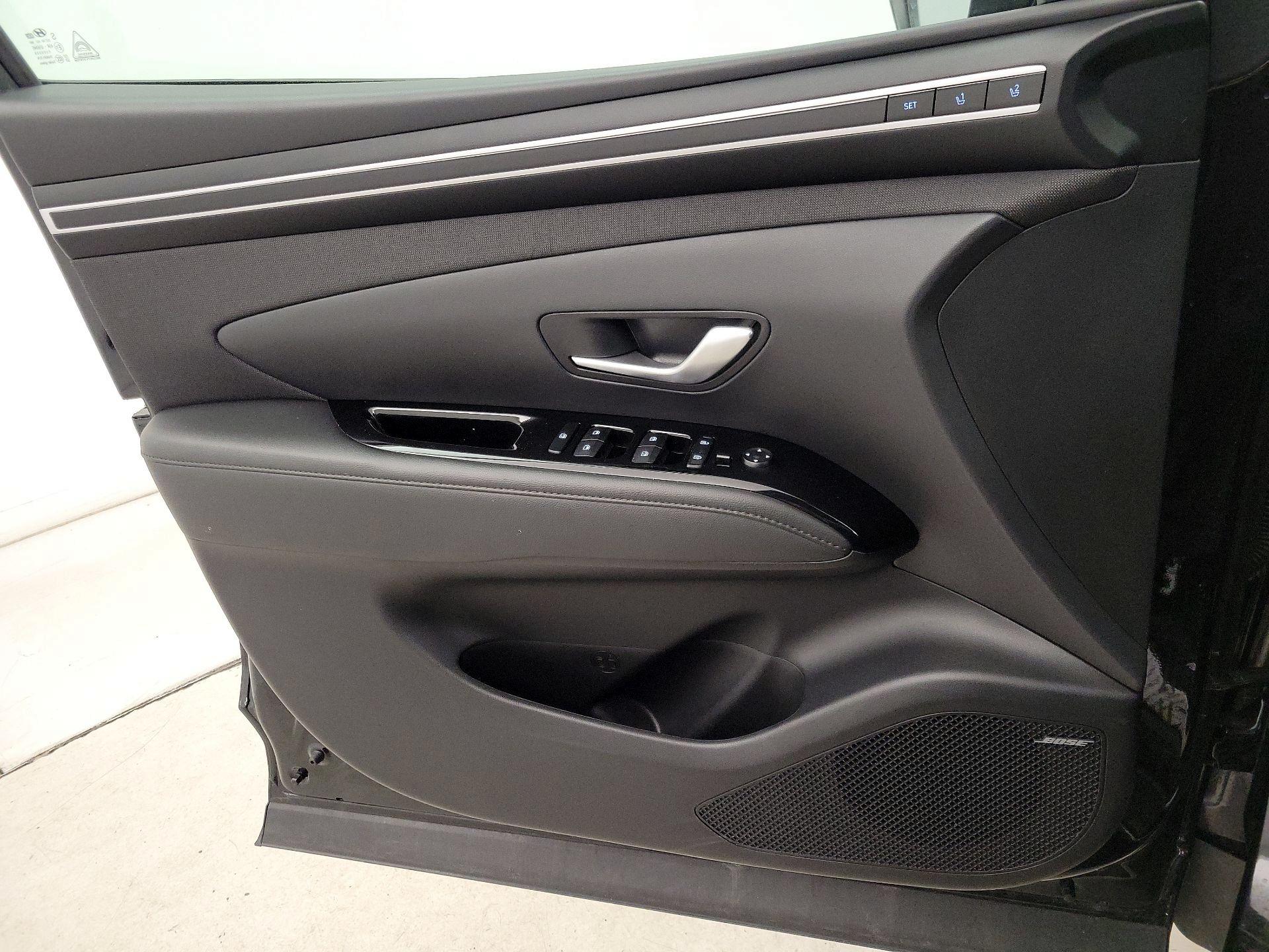 Thumbnail: 2023 Hyundai Tucson - 12