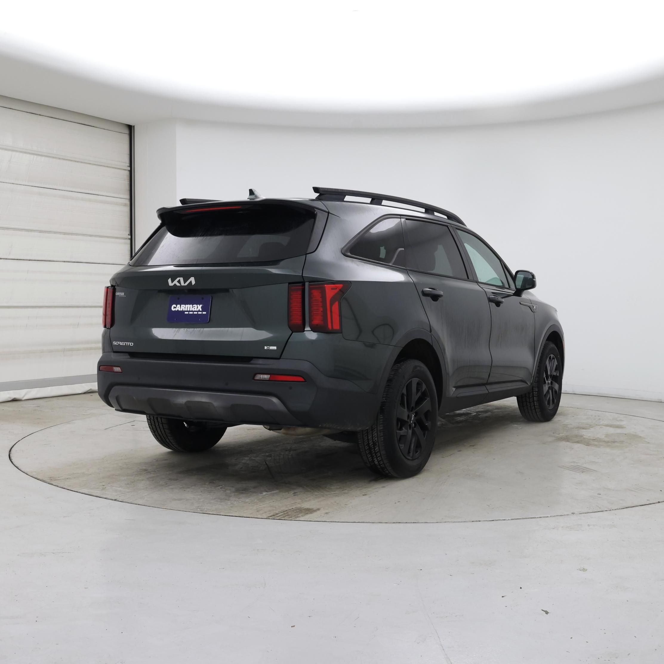 Thumbnail: 2023 Kia Sorento - 8