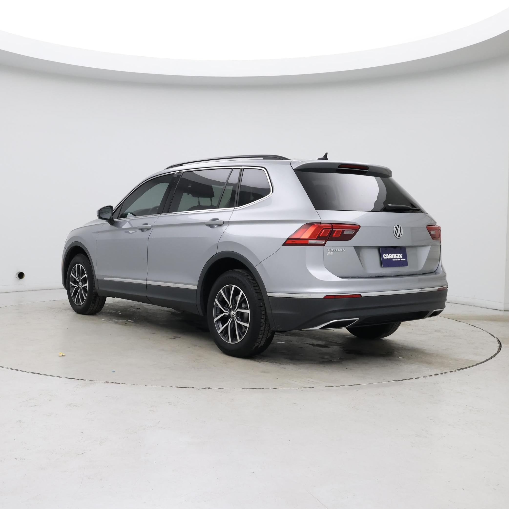 Thumbnail: 2020 Volkswagen Tiguan - 2