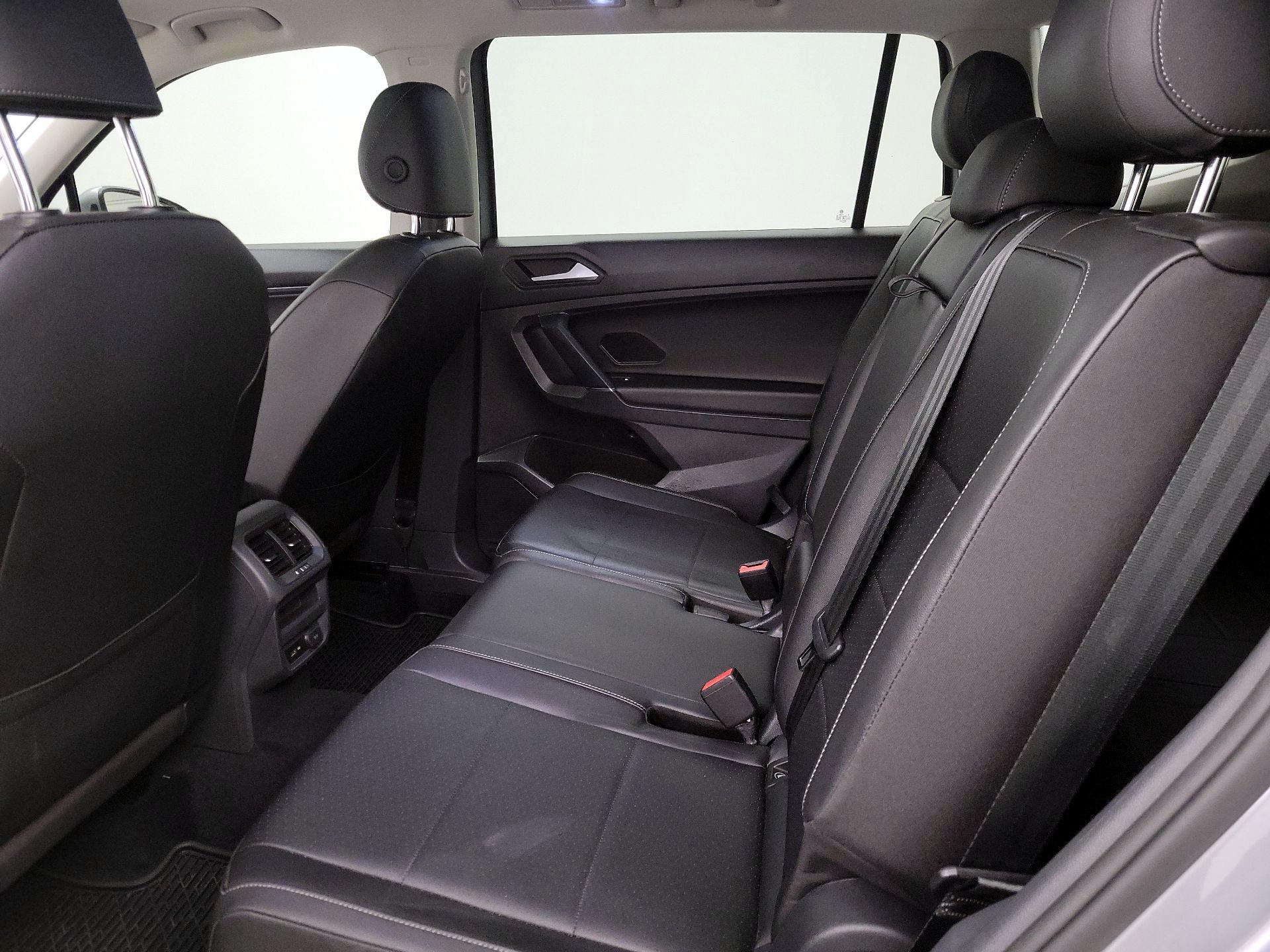 Thumbnail: 2020 Volkswagen Tiguan - 20