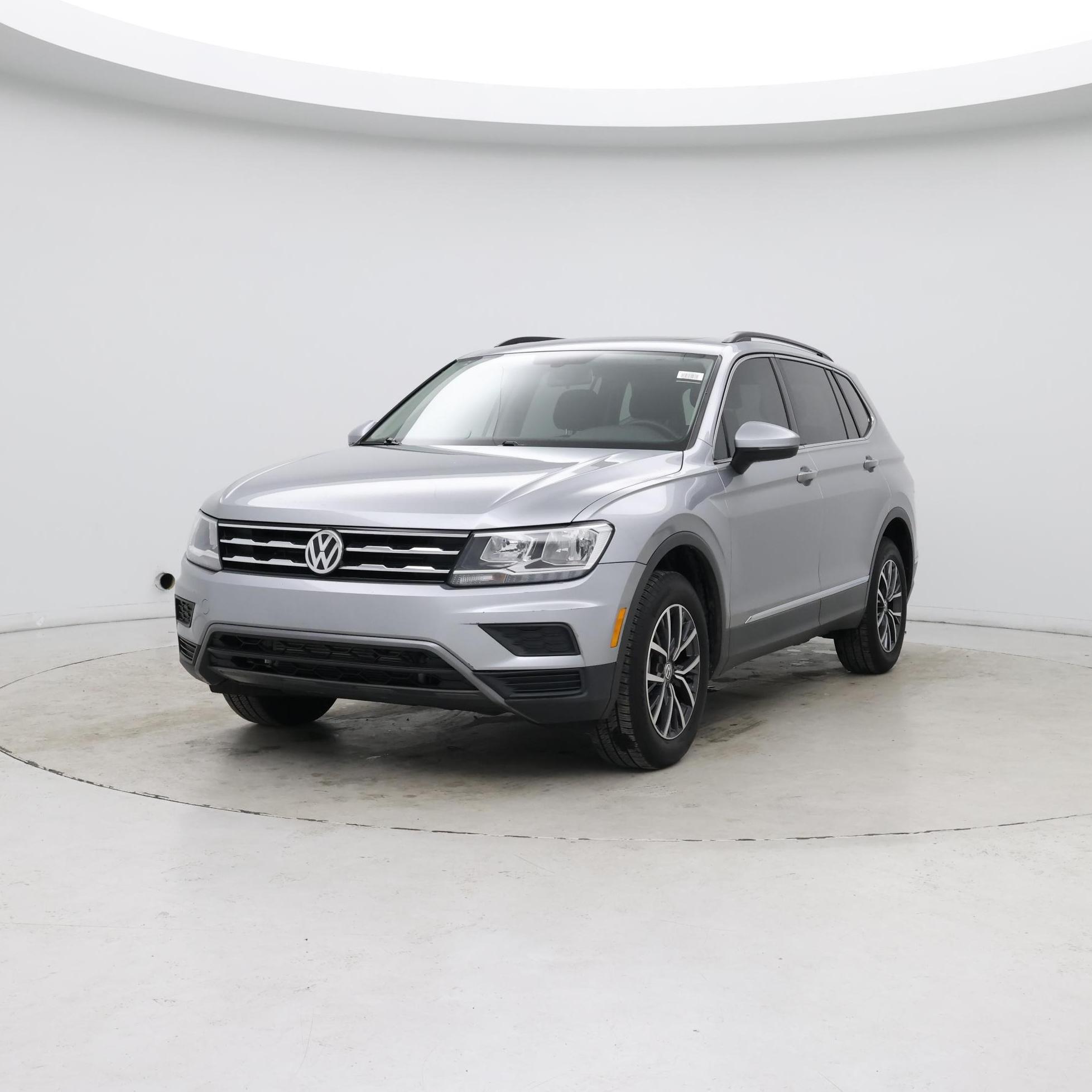 Thumbnail: 2020 Volkswagen Tiguan - 4