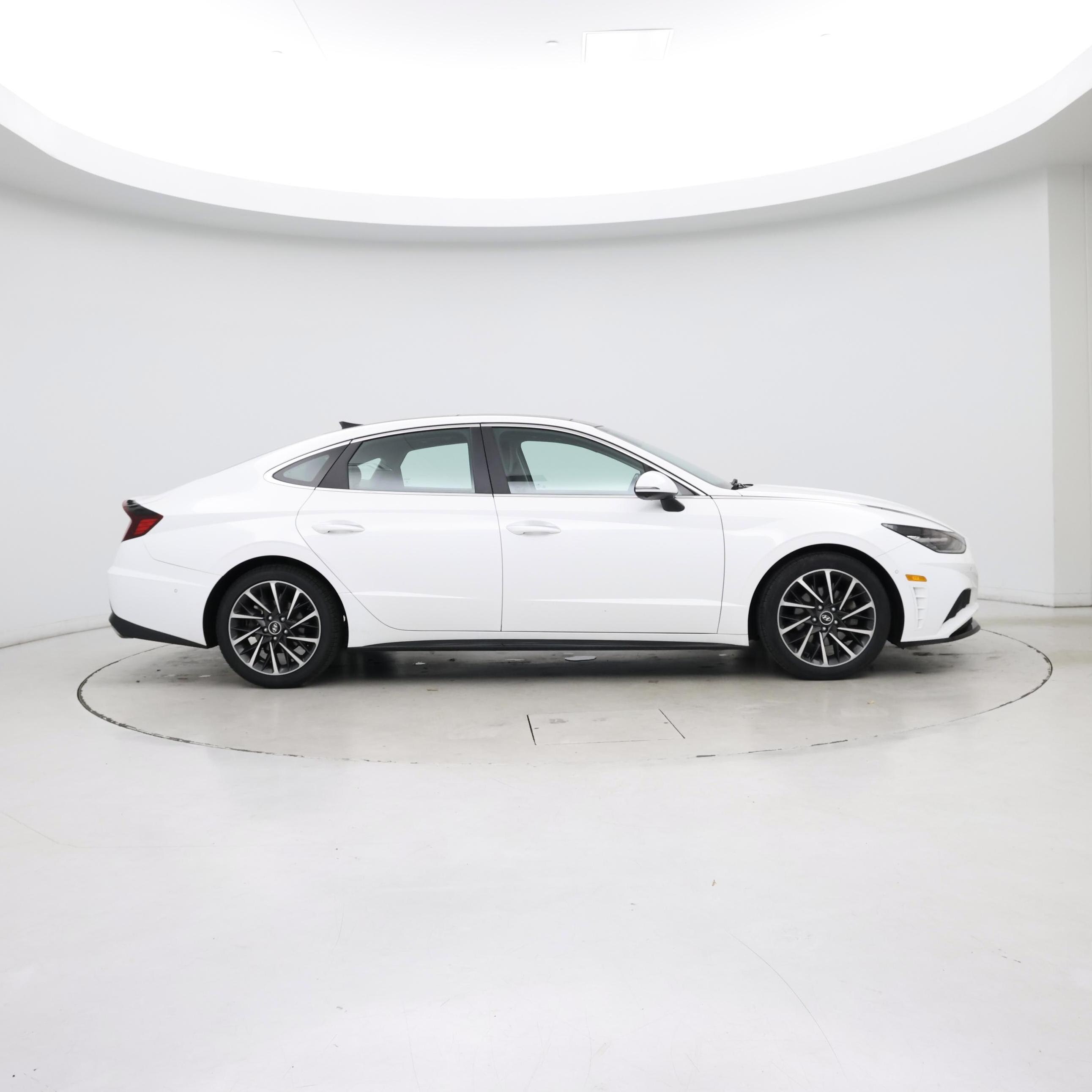 Thumbnail: 2023 Hyundai Sonata - 7