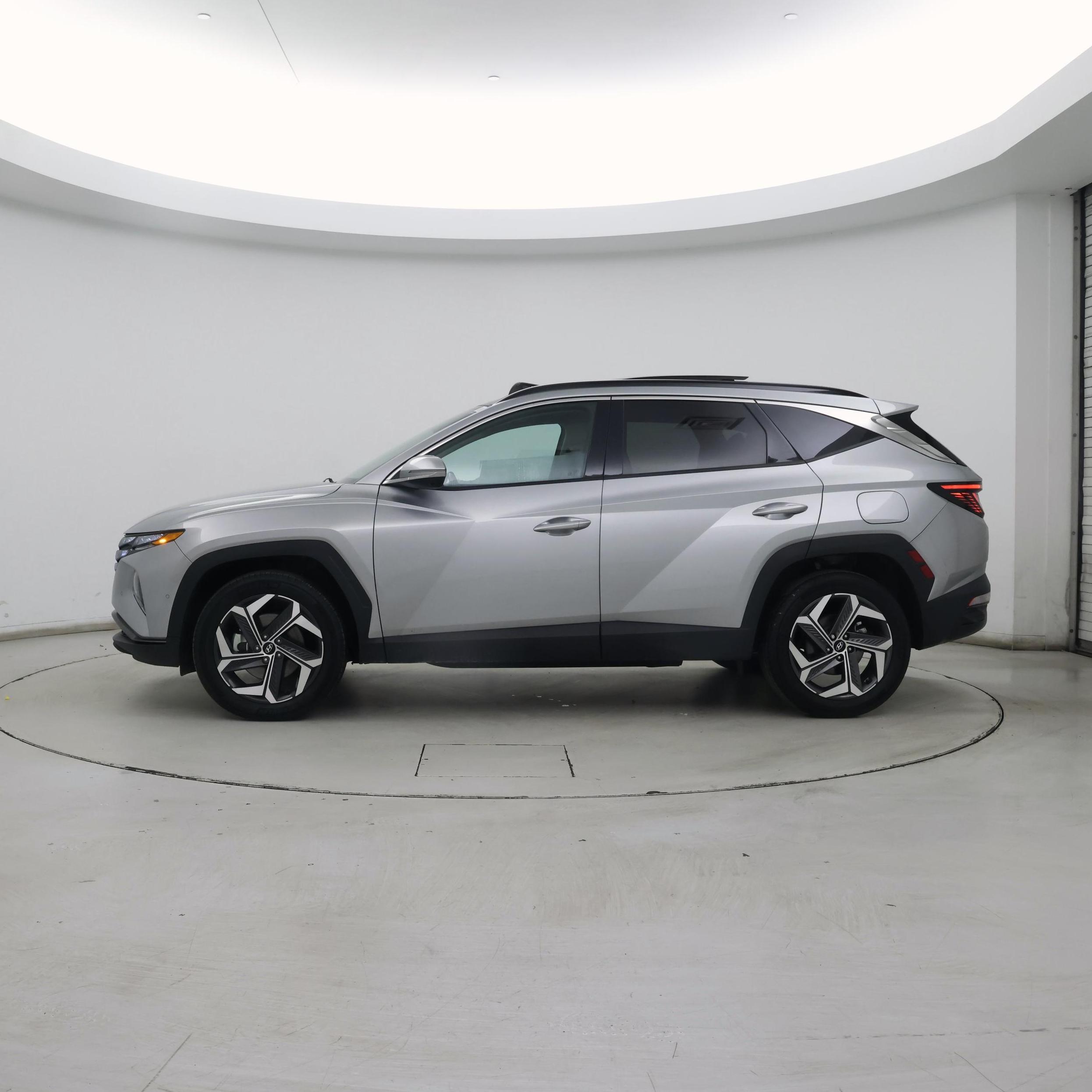 Thumbnail: 2023 Hyundai Tucson - 3