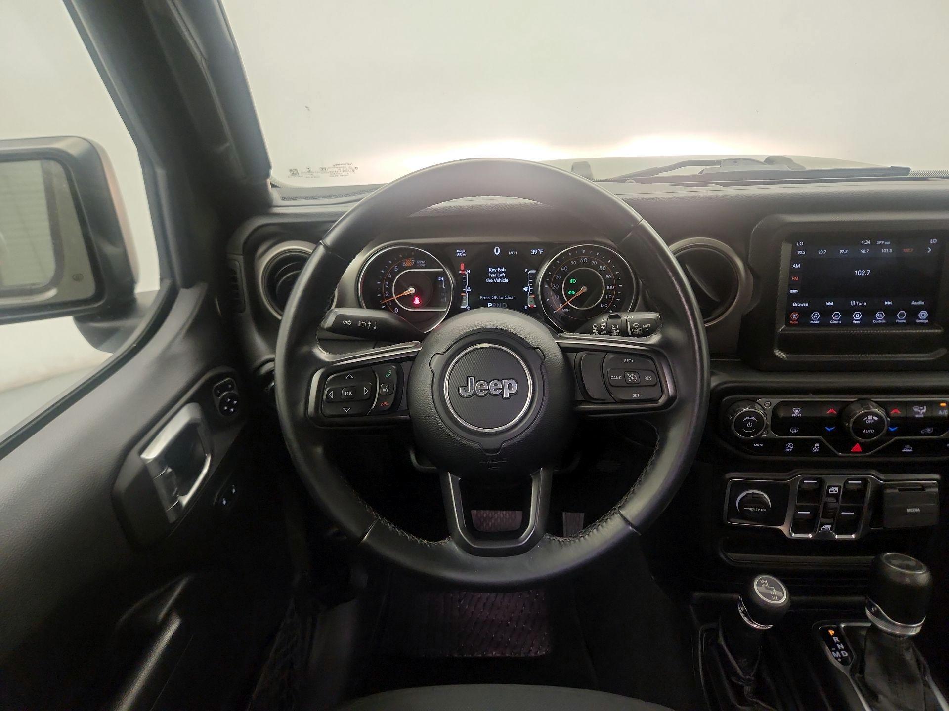 Thumbnail: 2021 Jeep Wrangler - 10