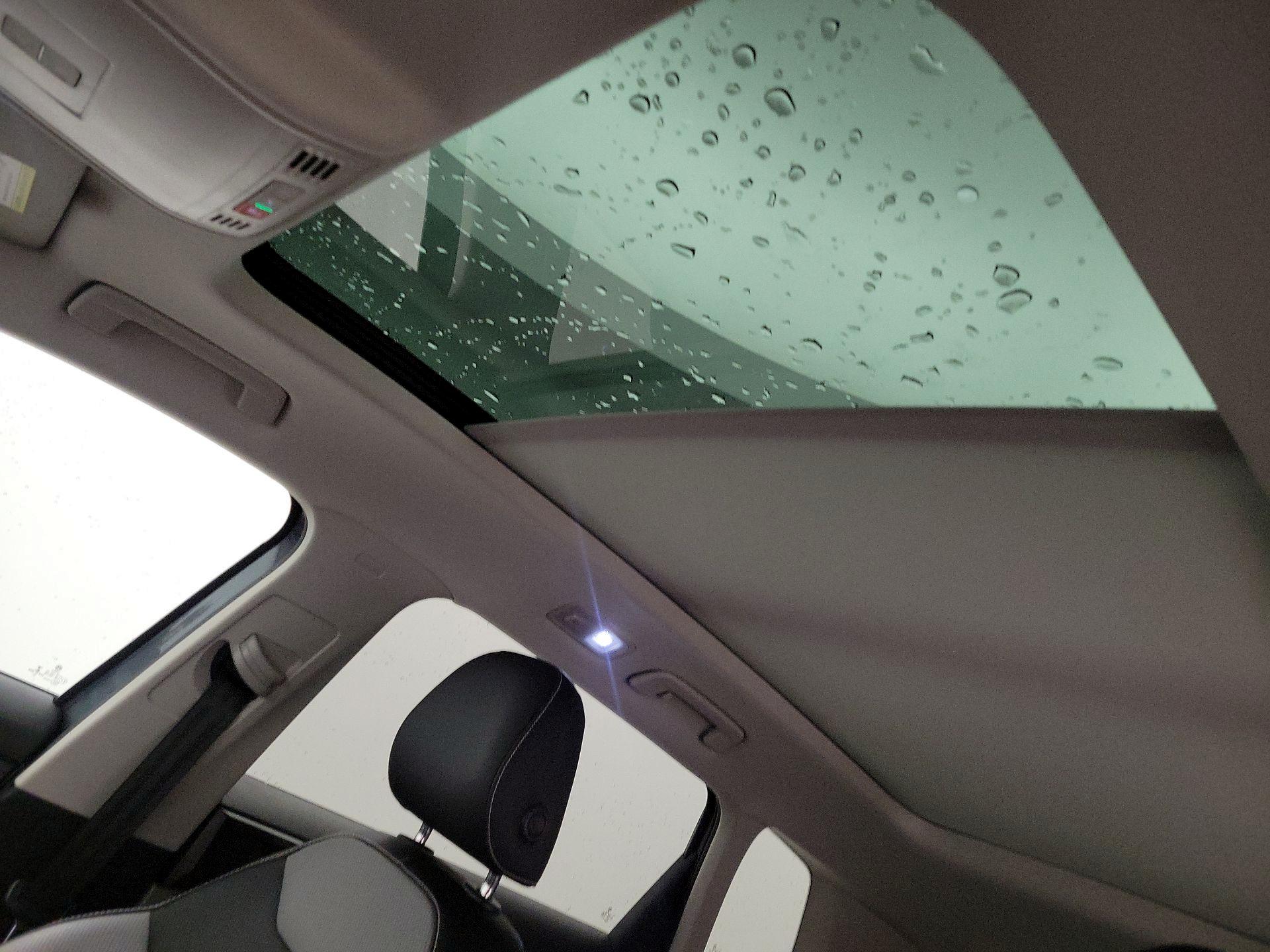 Thumbnail: 2022 Volkswagen Taos - 19