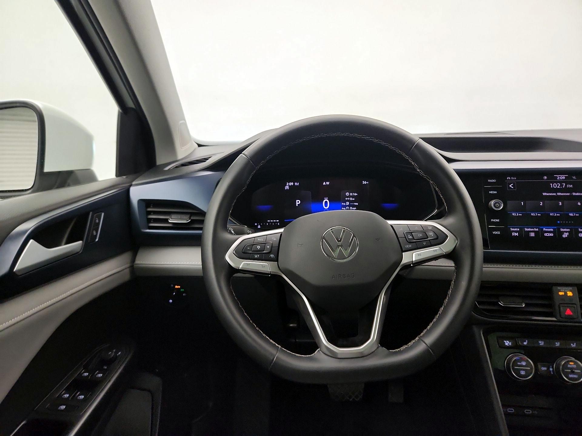 Thumbnail: 2024 Volkswagen Taos - 10