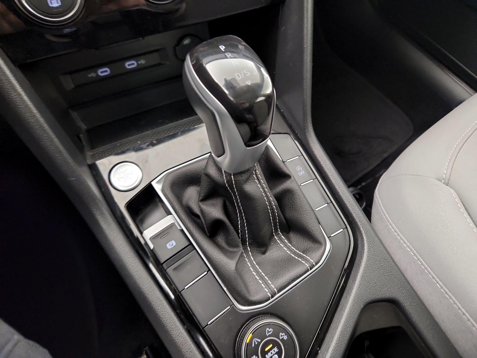 Thumbnail: 2024 Volkswagen Taos - 17