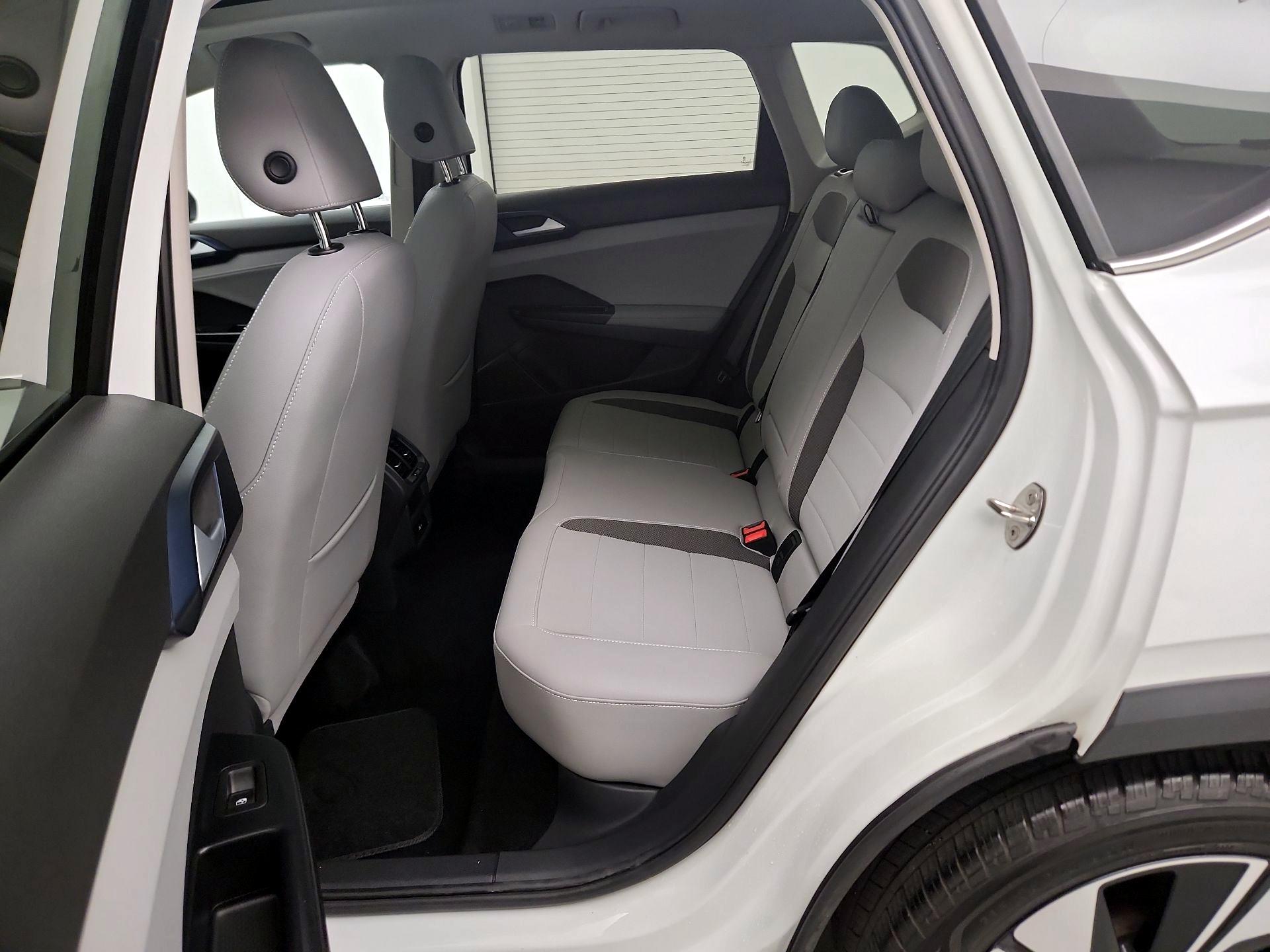 Thumbnail: 2024 Volkswagen Taos - 20