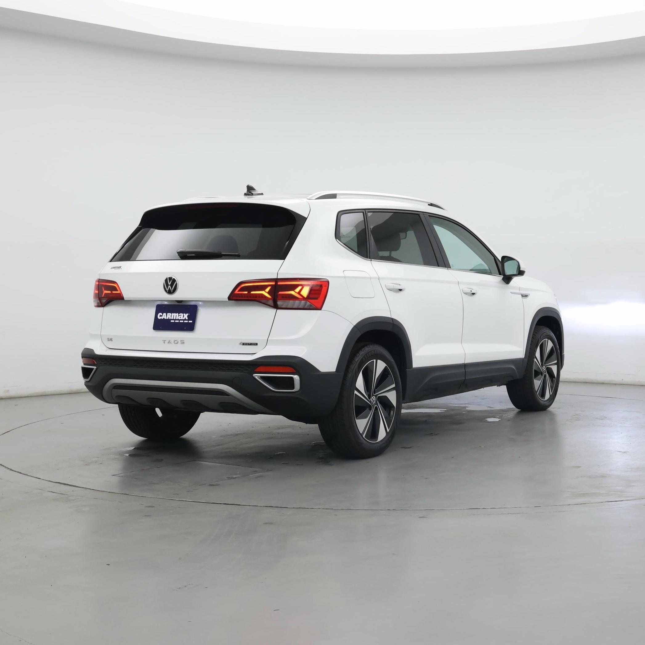 Thumbnail: 2024 Volkswagen Taos - 8