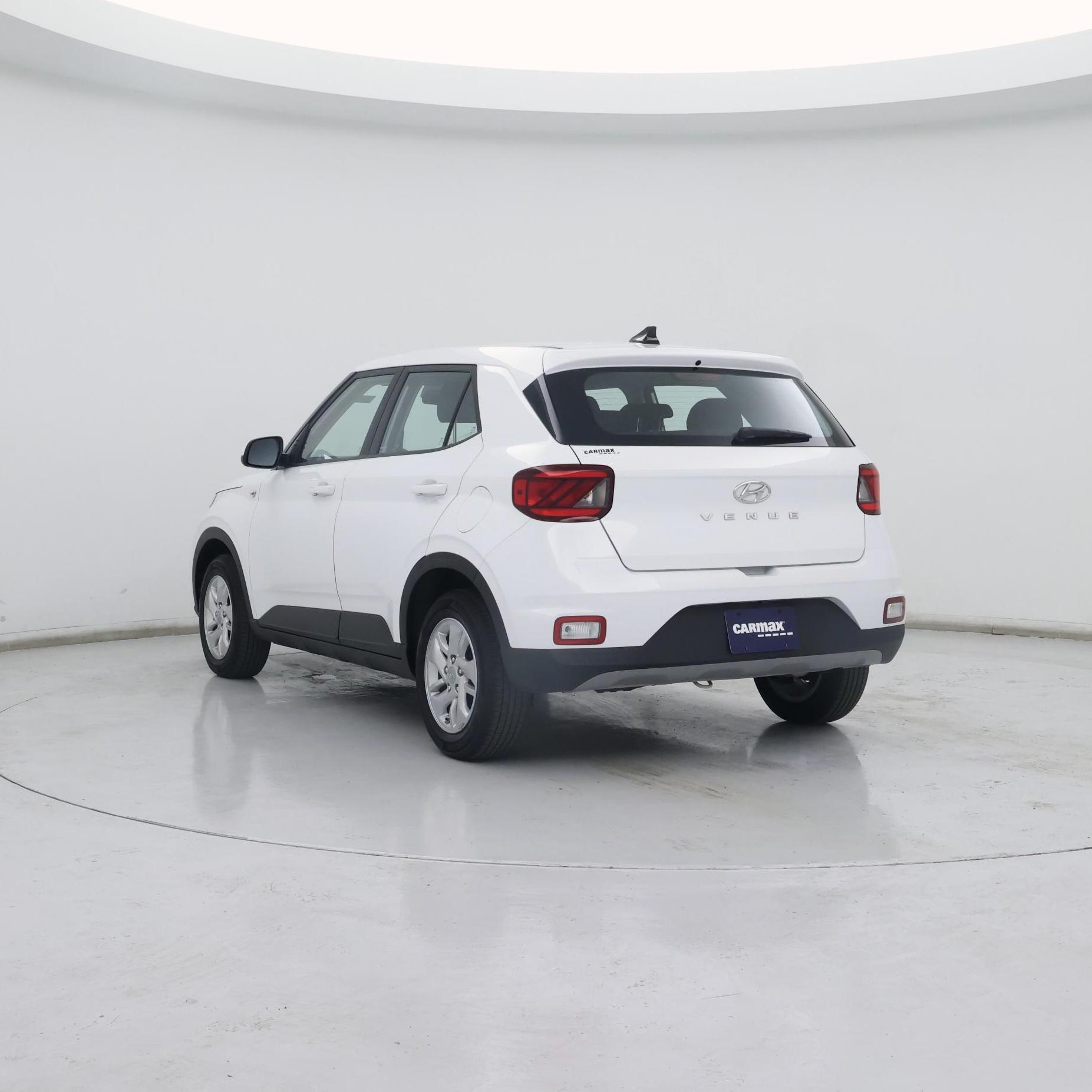 Thumbnail: 2022 Hyundai Venue - 2