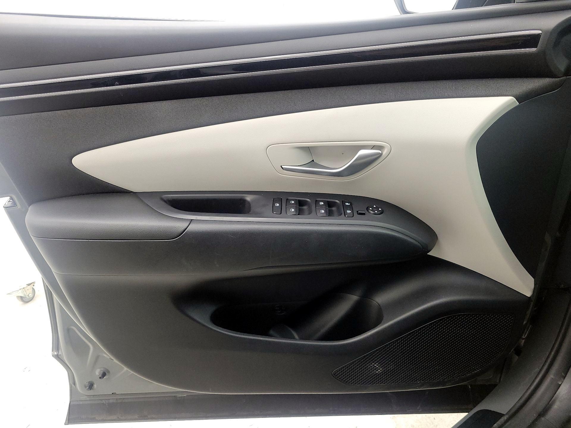 Thumbnail: 2024 Hyundai Tucson - 12